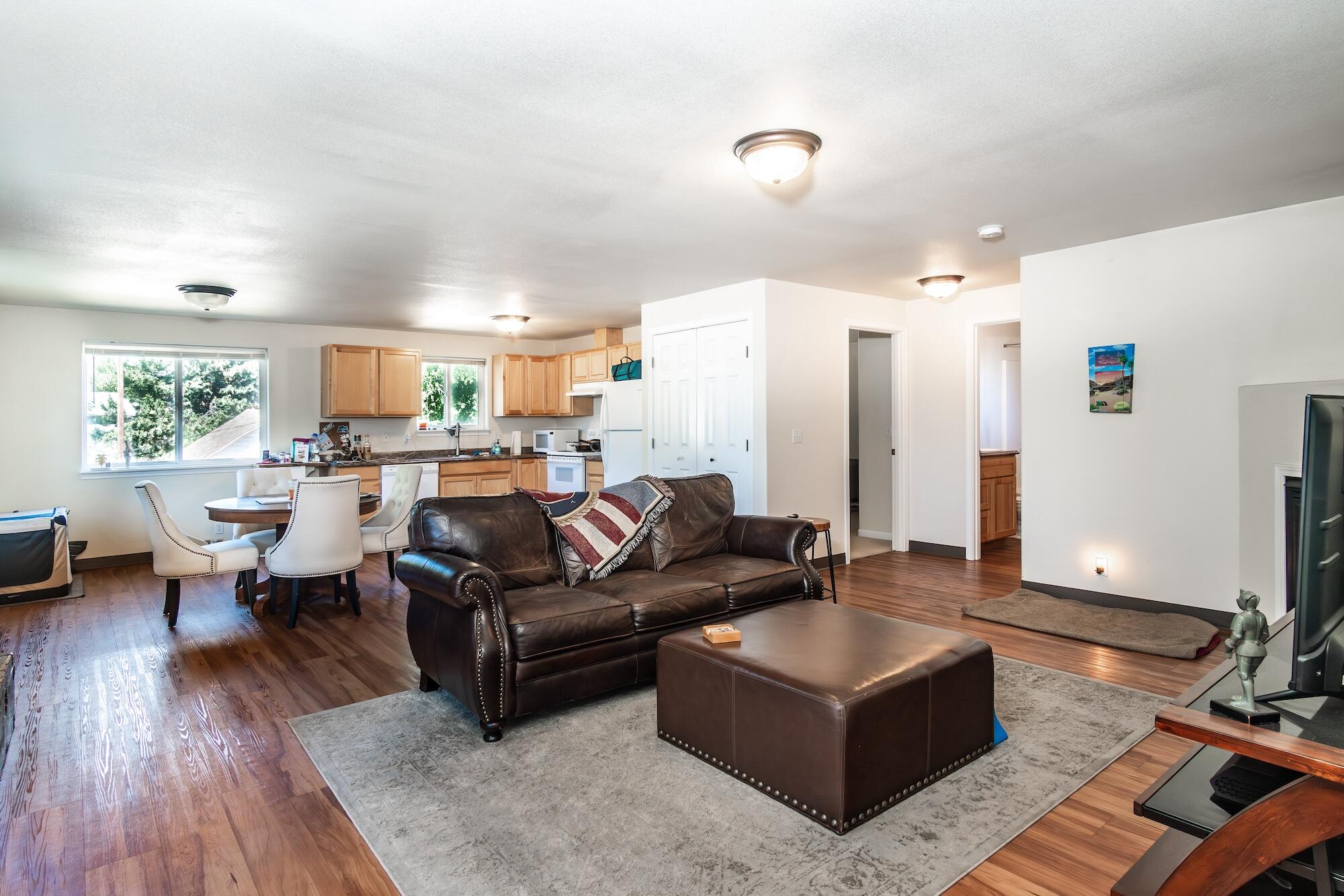 Kenwood - Residential Income