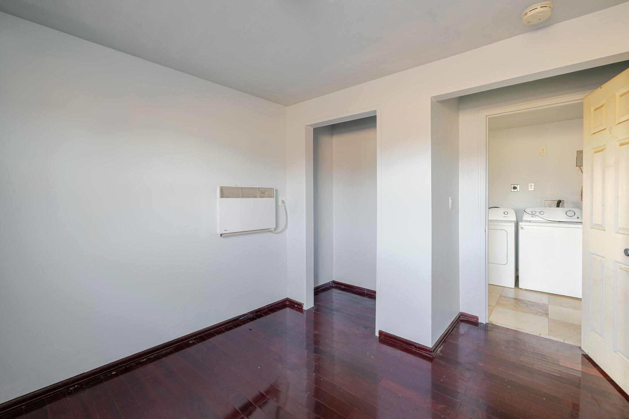 CLAJ - Residential