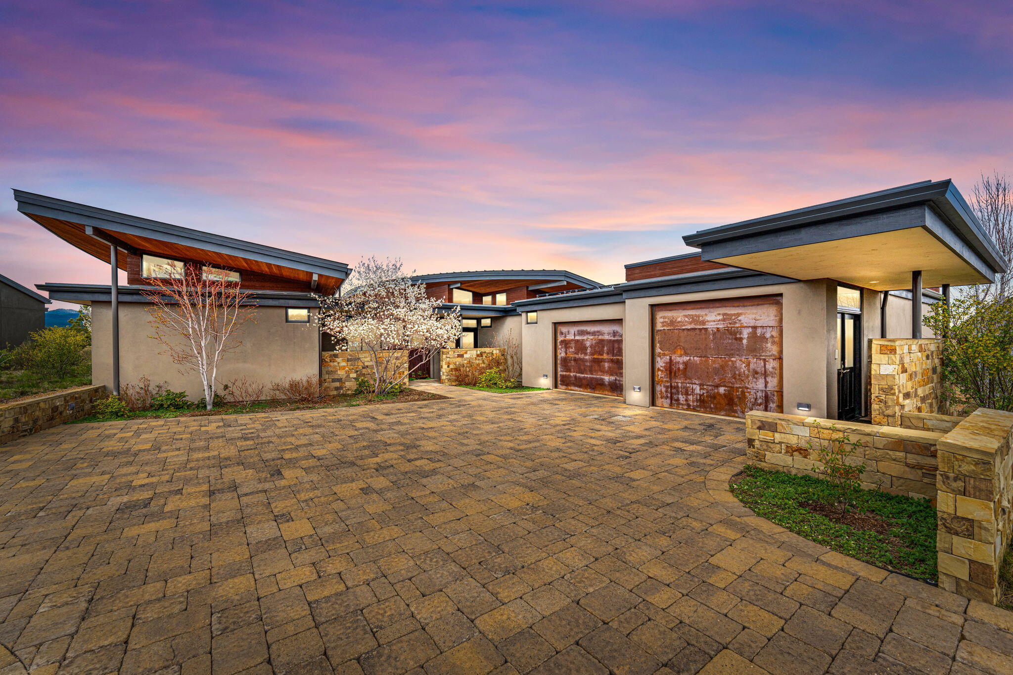 Escape to this one-of-a-kind custom home nestled amidst the breathtaking views of the Cascade Mountains and protected green spaces. Situated in a tranquil setting, this residence offers a rare opportunity to experience the epitome of indoor-outdoor living. From the moment you step inside, you'll be captivated by the seamless integration of luxurious comfort and natural splendor. Expansive windows frame panoramic views of the mountains, inviting the serene beauty of the outdoors into your home. Designed with meticulous attention to detail, this residence exudes an air of sophistication and refinement. From the handcrafted finishes to the thoughtfully curated spaces, every aspect of this home has been tailored to create a haven of tranquility and relaxation. Two bedrooms, two baths with an office. Solar, Electric charging station.