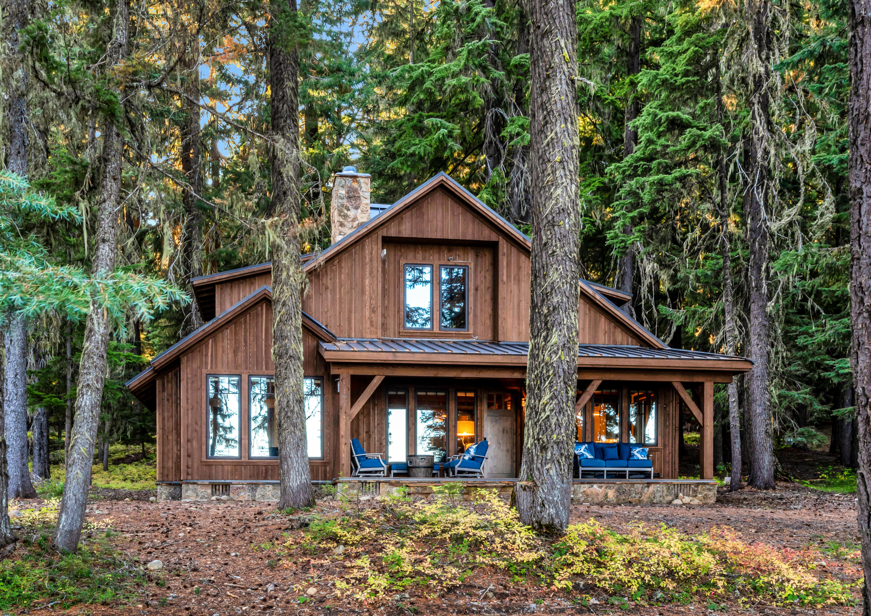 GORGEOUS ODELL LAKE WATERFRONT CUSTOM CABIN ON SHELTER COVE WITH PRIVATE DOCK!!! Newly built in 2016, no detail was missed in the custom timber 
 framed cabin designed by Dan Hill with Arbor South Architecture and featured in 1859 Magazine. The home was designed around the exquisite oven and showcases floor to ceiling fireplace with laser etched metal wood round, rough cut hardwood floors, built in dining bench with storage, stunning vaults, and finishes. Working closely with designer, Whitney Edmond, the included furniture is beautiful and functional creating sleeping arrangements for 8 people.
Outside you'll find a storage shed for your toys and ATV on tracks that is also included. Odell lake is known for it's great fishing with rainbow trout & kokanee, water sports, sailing, and beautiful views & is next to the Pacific Crest Trail . All of this is just a short drive to Bend, & Willamette Pass Ski Resort, creating year-round fun for outdoor enthusiasts.