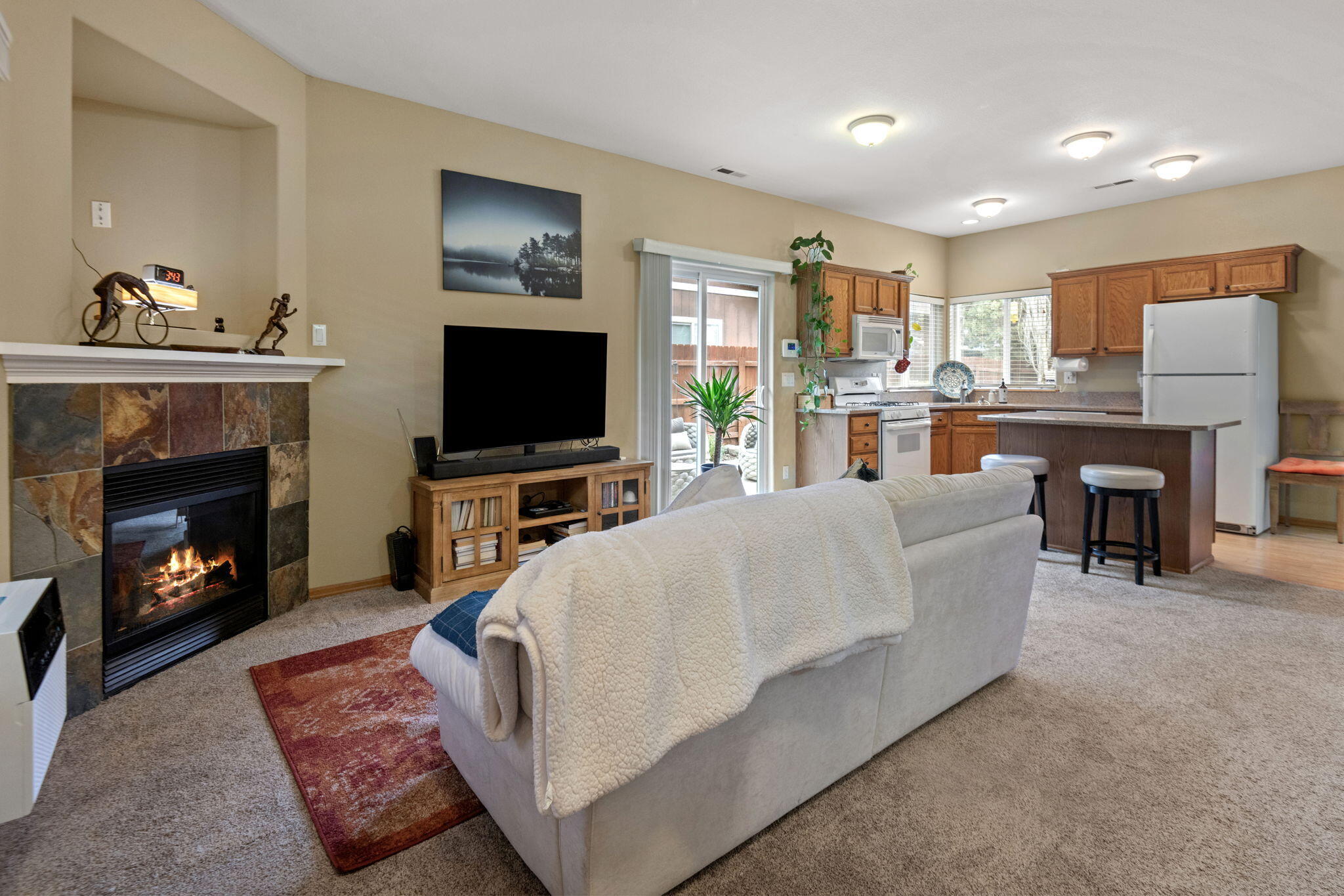 Larkspur - Residential