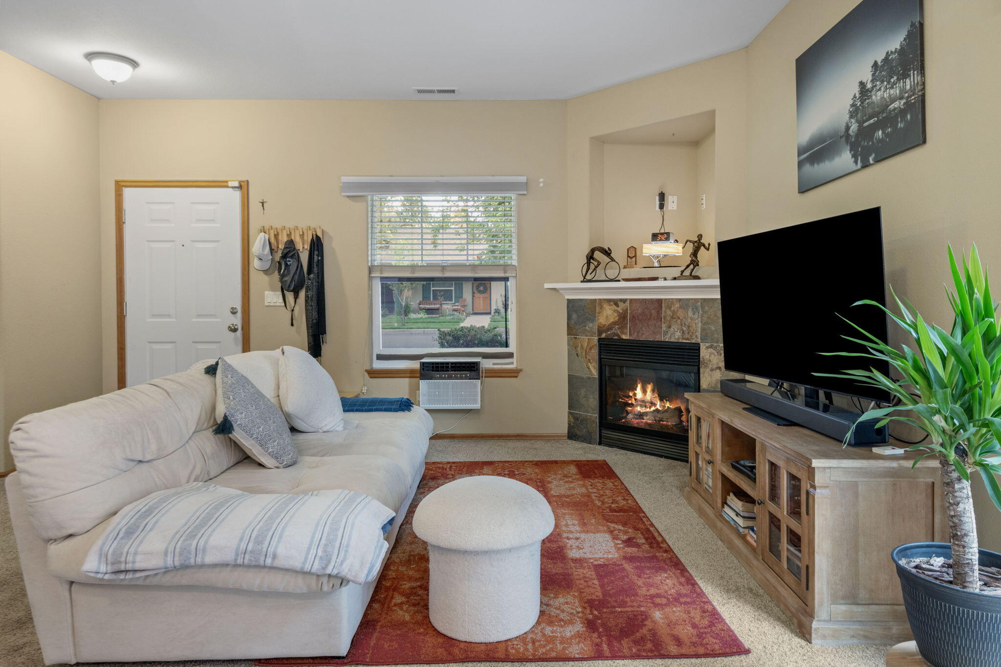 Larkspur - Residential