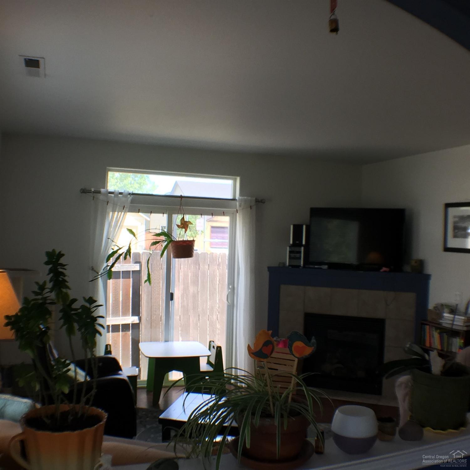Cascade Vista - Residential