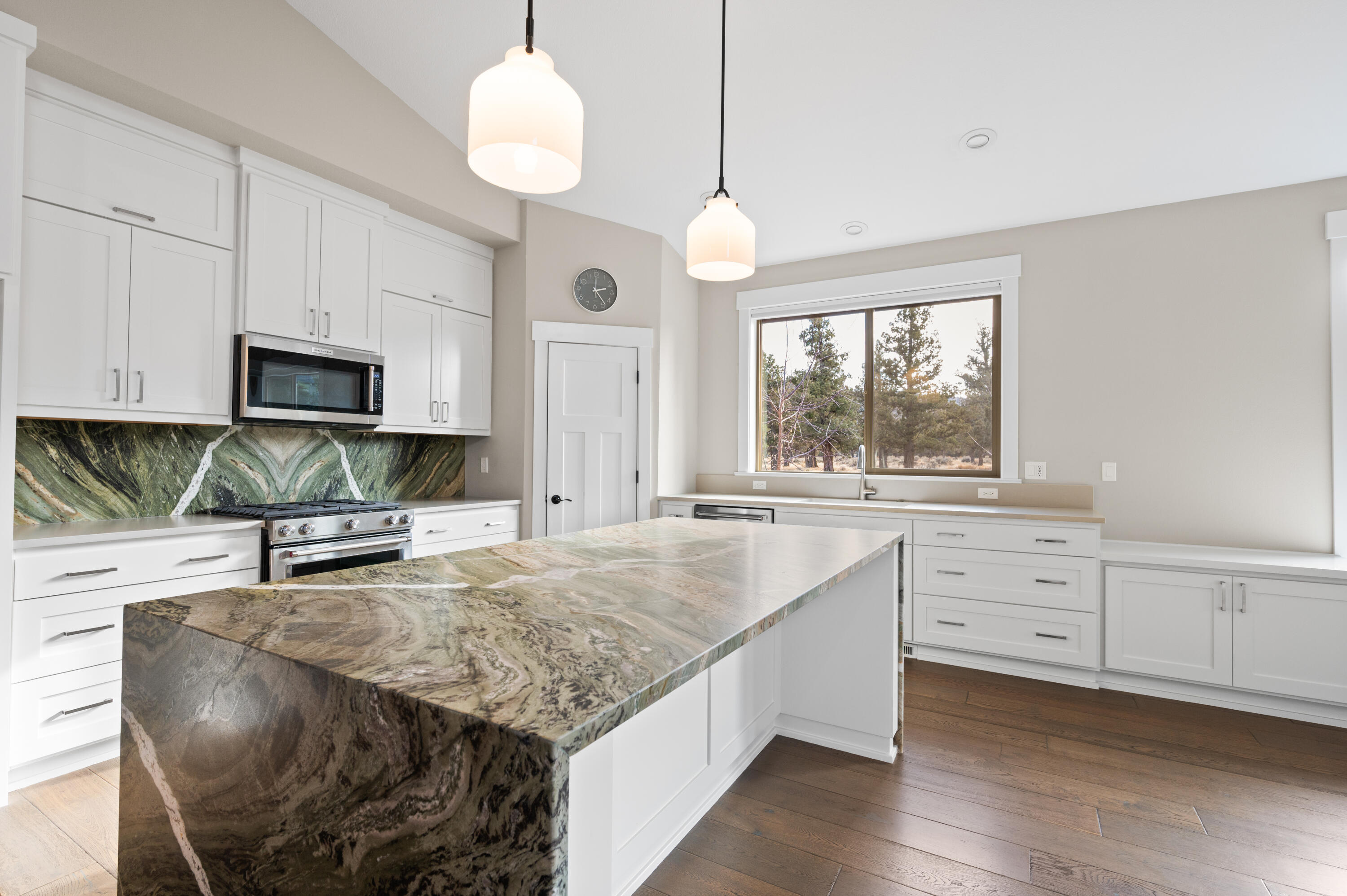 Eagle Crest - Residential