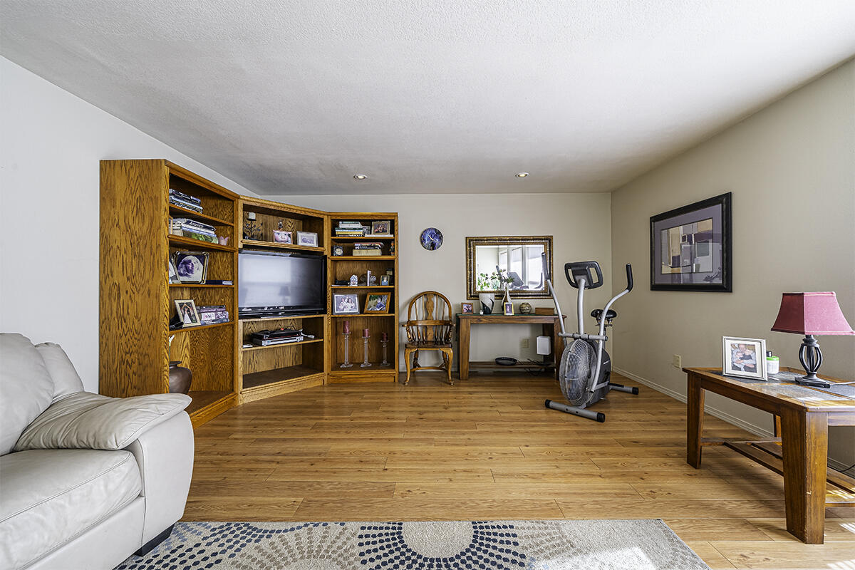 Sterling Heights Unit No 1 - Residential