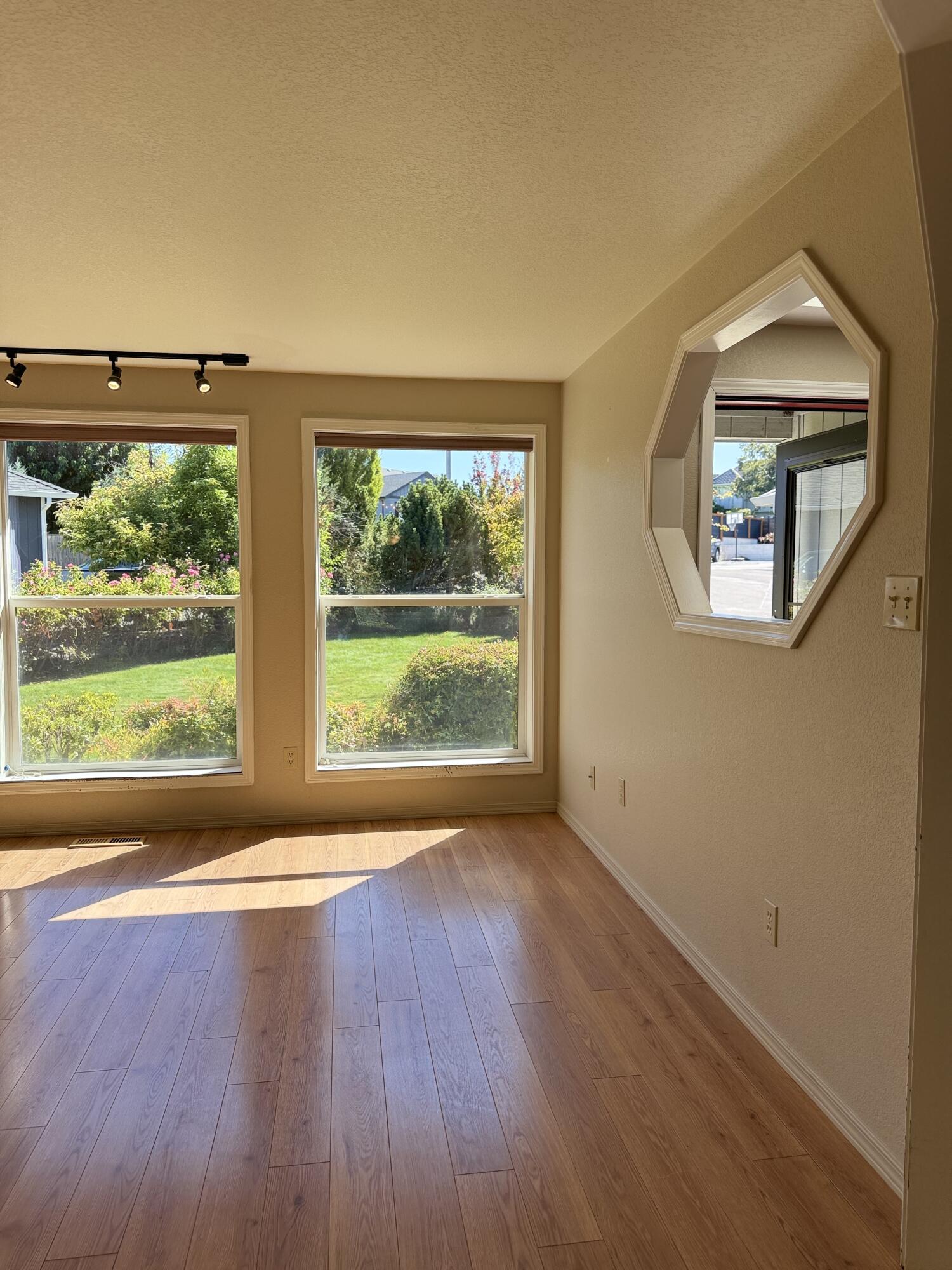 Sterling Heights Unit No 1 - Residential