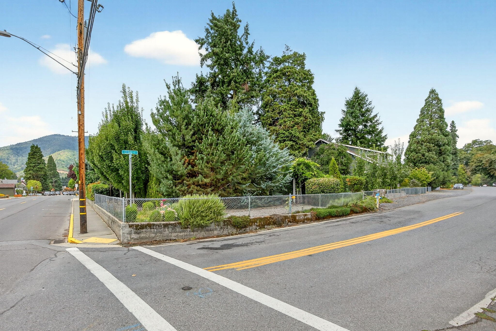 Carner And Sabins Addition To Woodville - Commercial Sale
