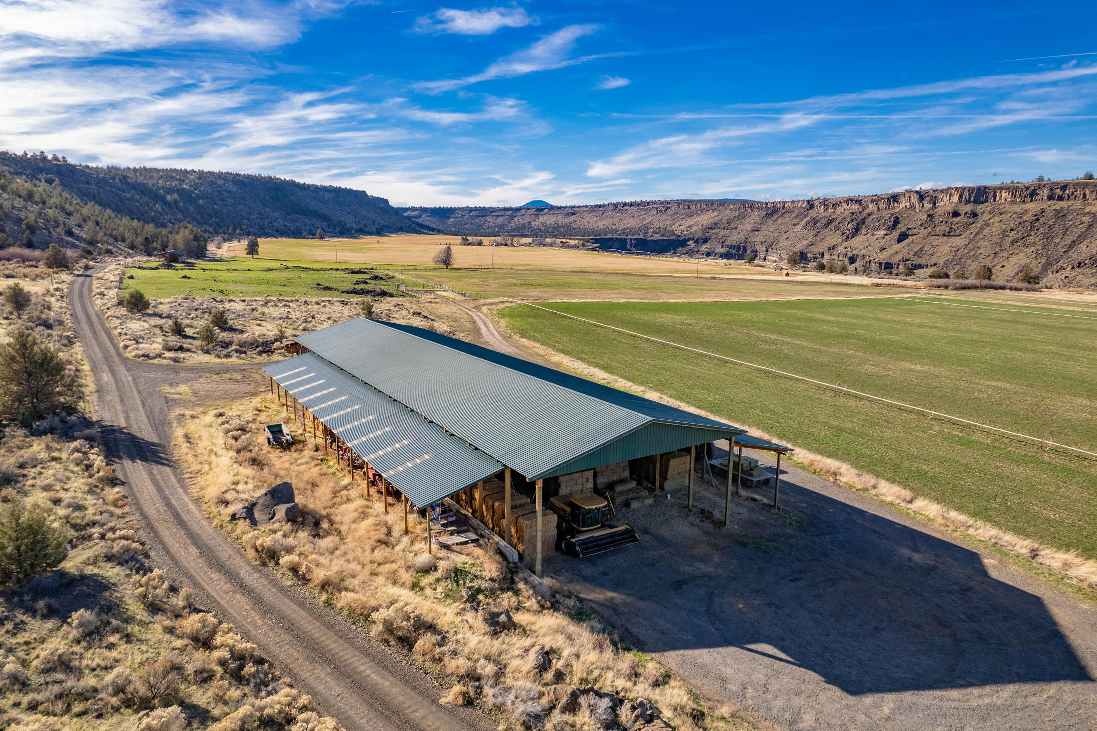 M+BJC - Farm