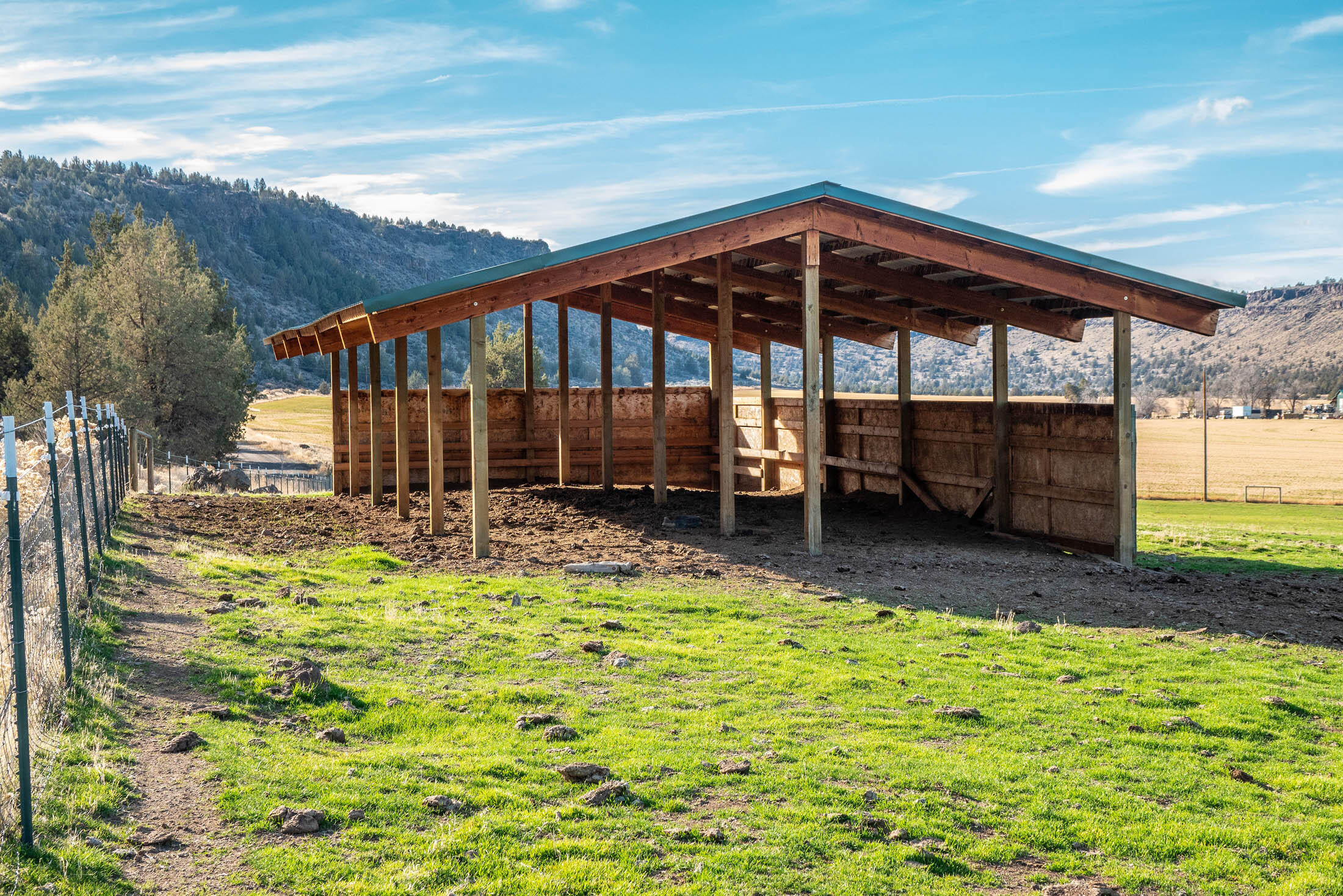 M+BJC - Farm
