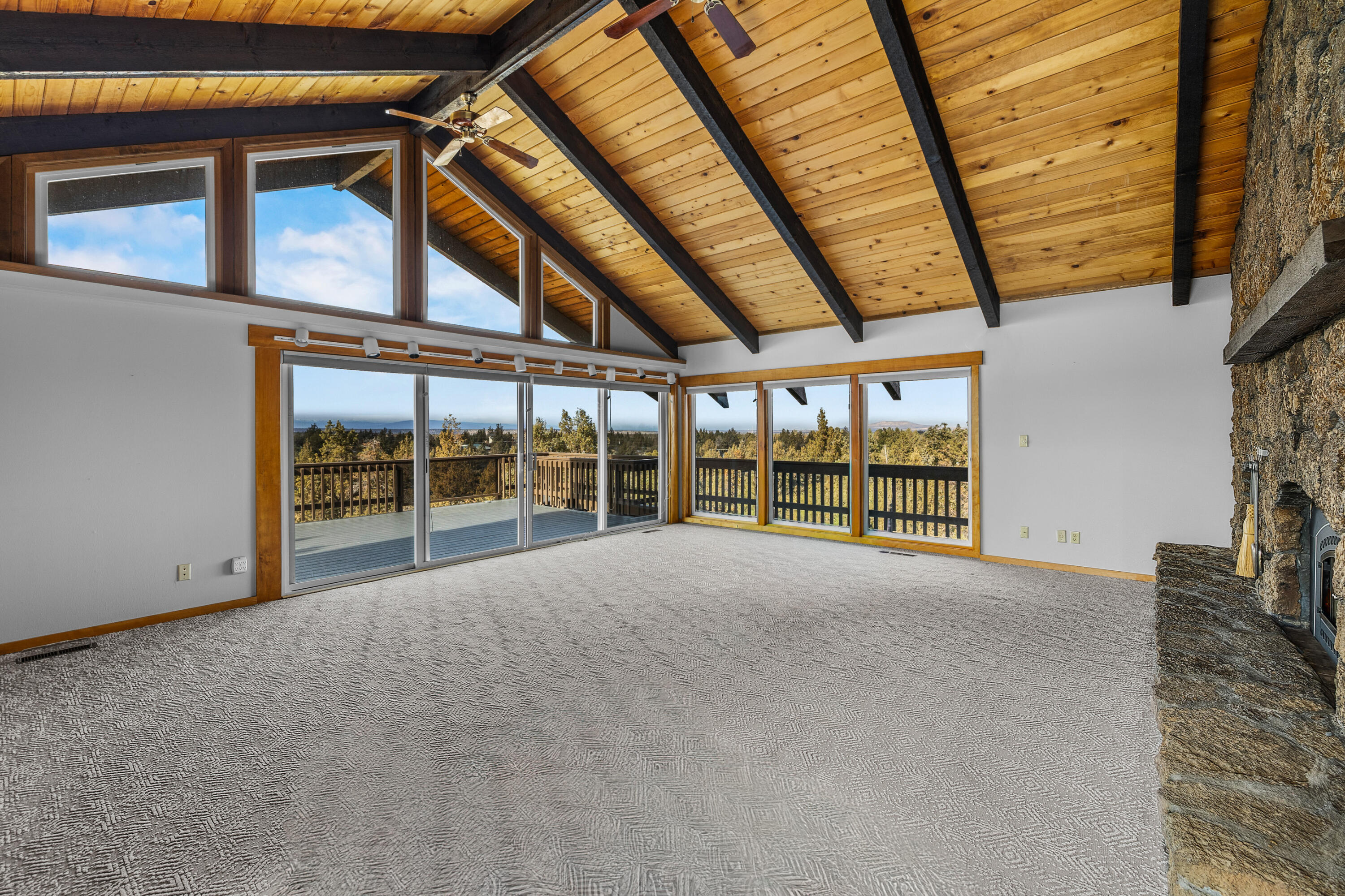 Howells Hilltop - Residential
