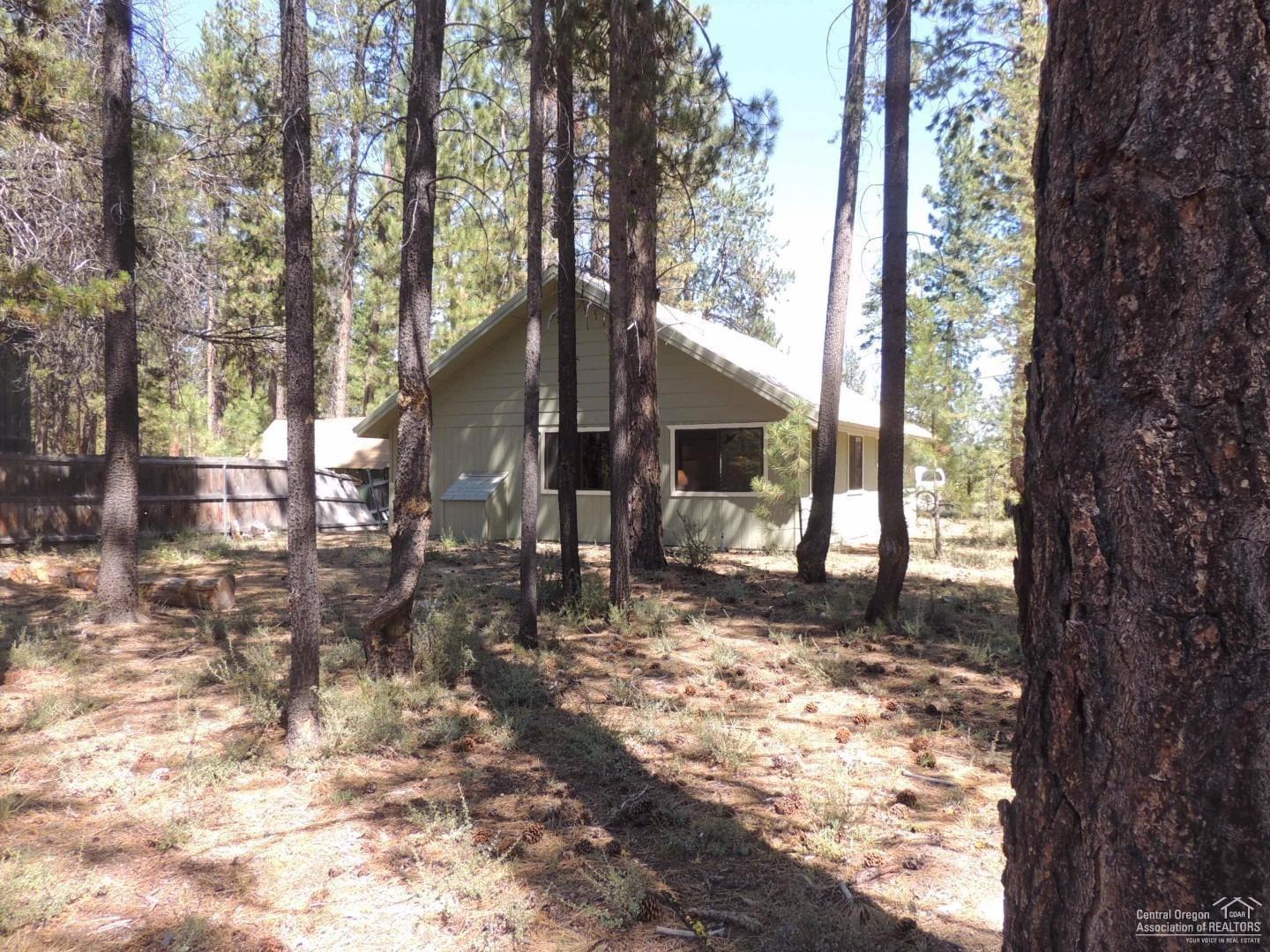Looking for a place to get away from it all? Look no further! Located on the banks of the Little Deschutes River this cabin is the perfect place for peace and quiet. Across the river lays a large private ranch, river frontage provides a nice swimming hole to cool off on warm summer days. Cabin has a huge loft bedroom with 4 beds, huge living room, spacious bath. Property is not always accessible in the winter -