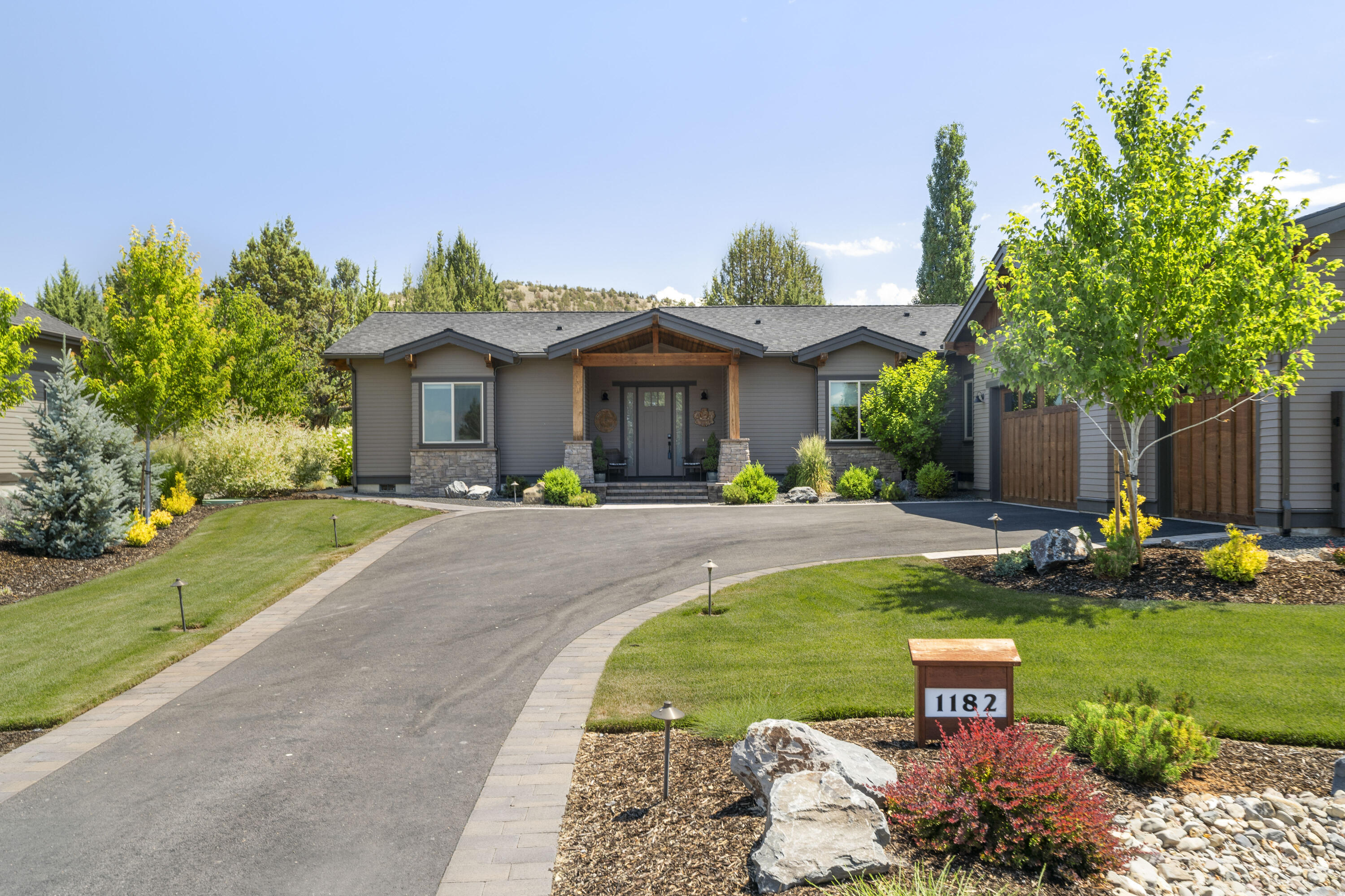Eagle Crest - Residential