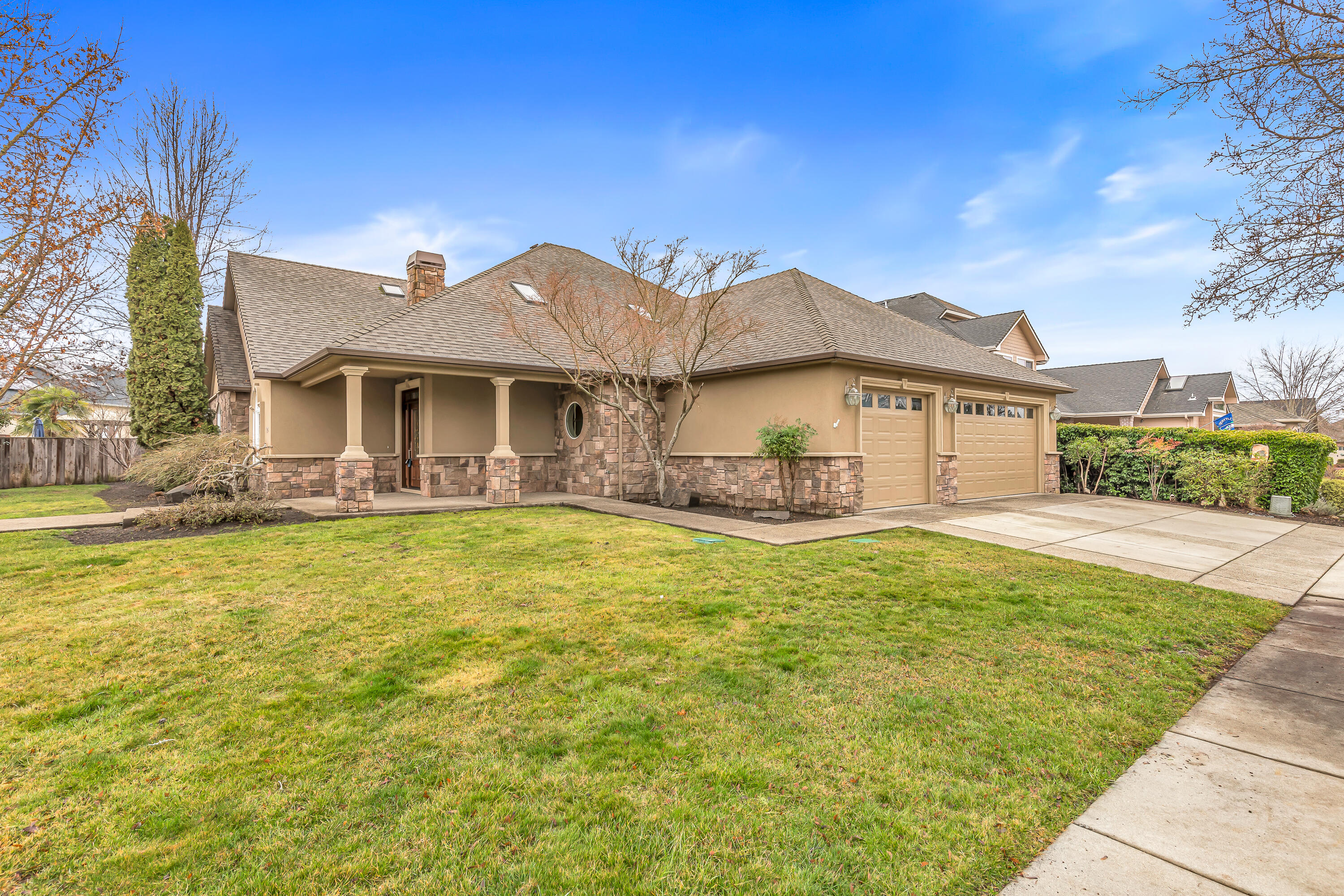 Eagle Point Golf Community - Residential