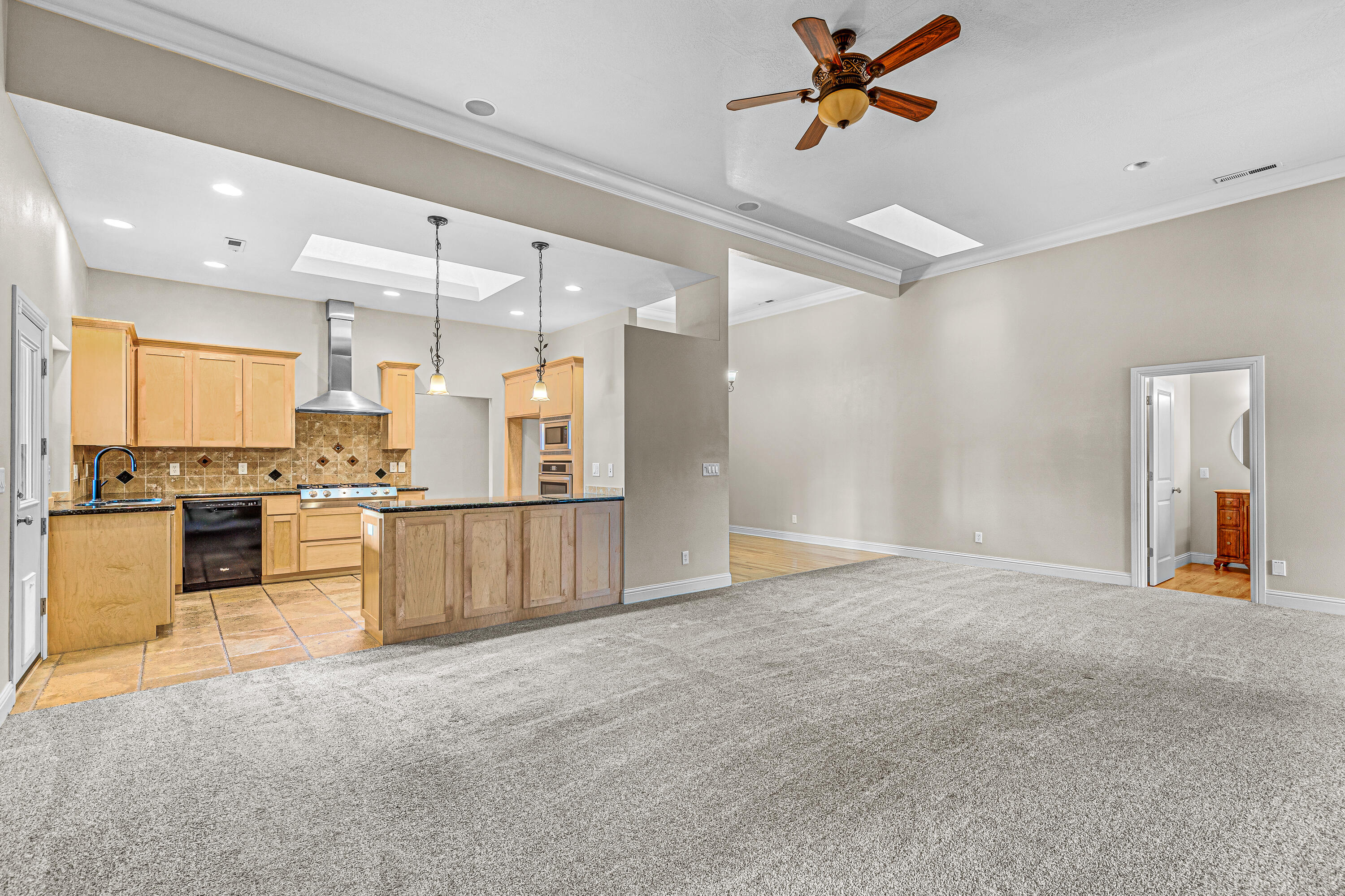 Eagle Point Golf Community - Residential