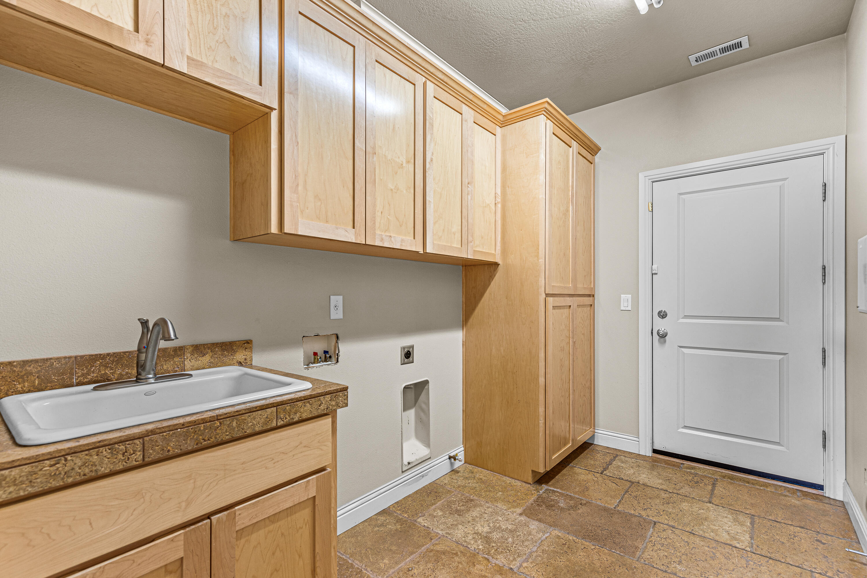 Eagle Point Golf Community - Residential