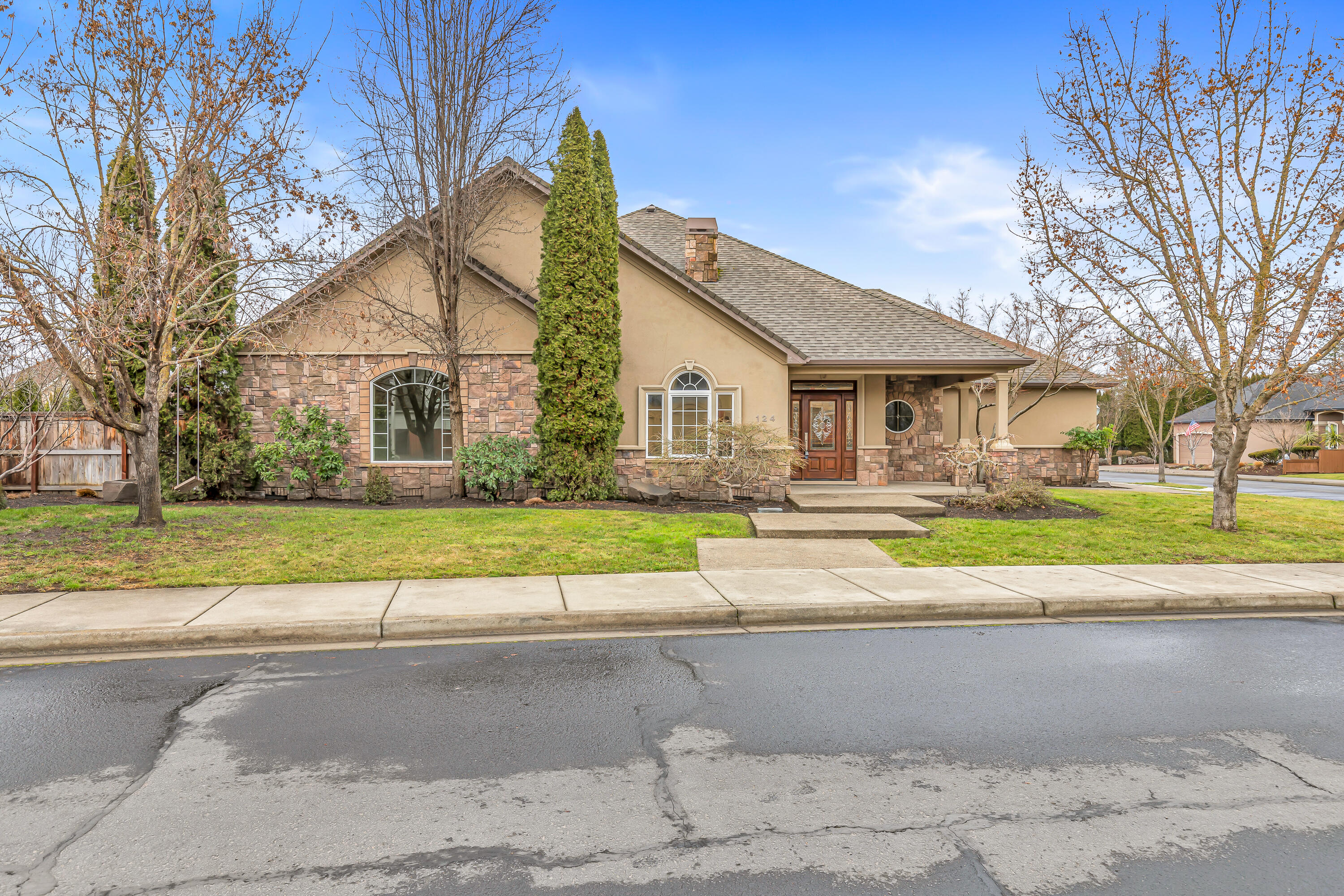 Eagle Point Golf Community - Residential