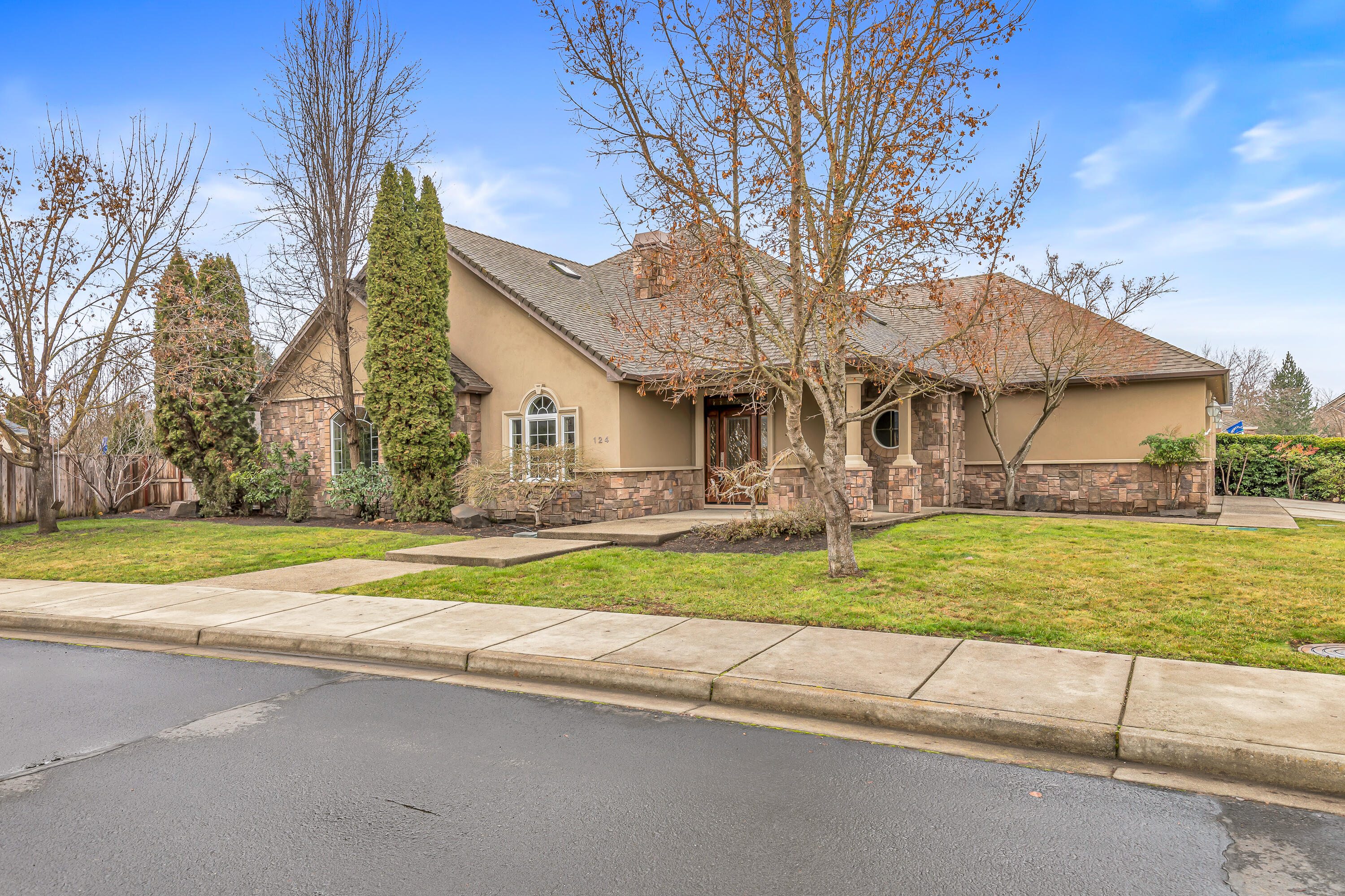 Eagle Point Golf Community - Residential