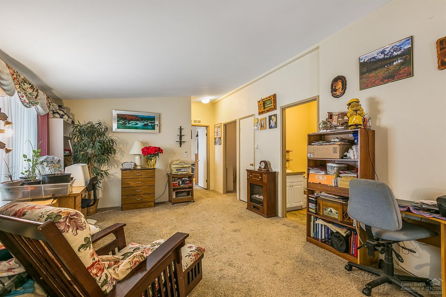 Golden Horseshoe - Residential