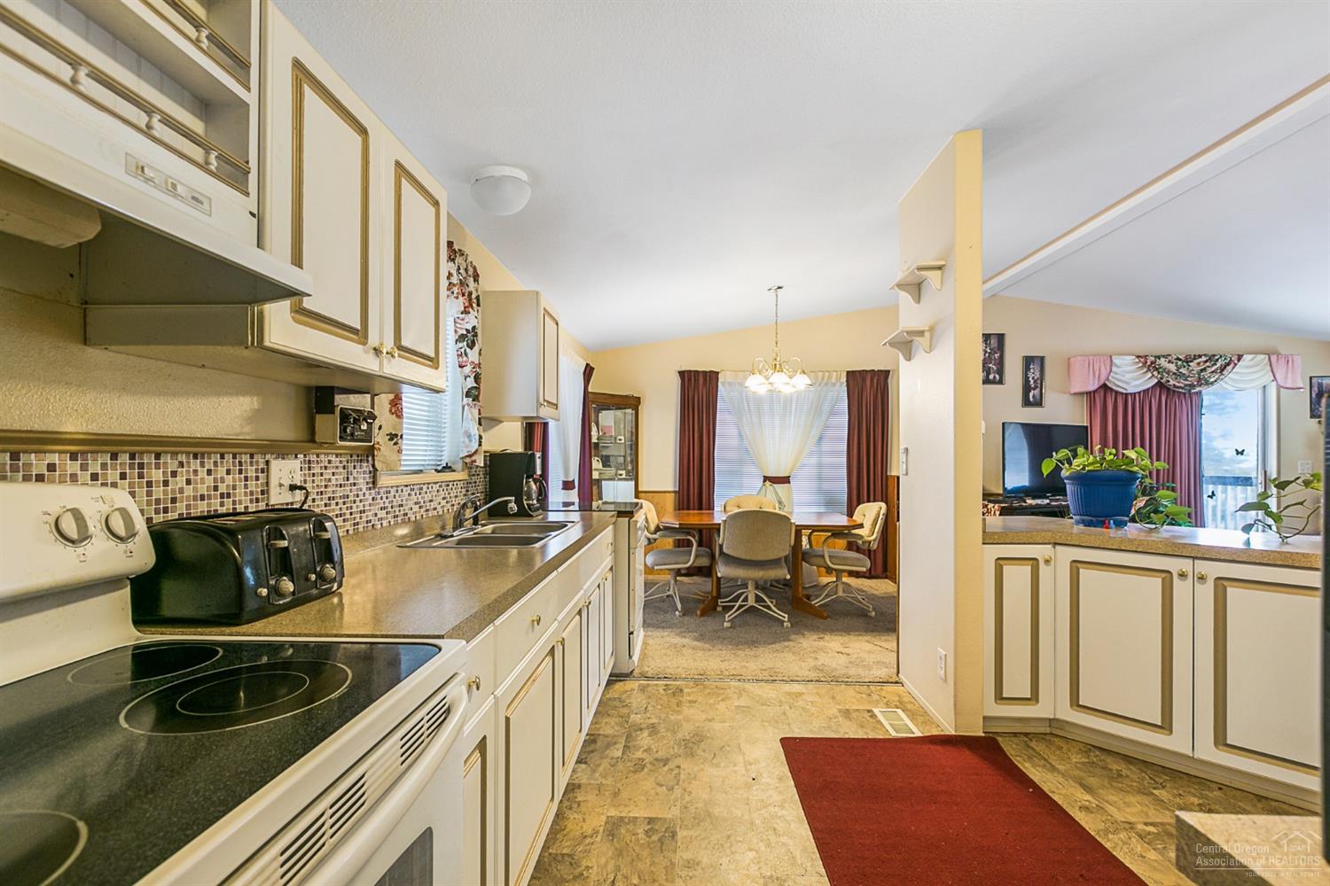 Golden Horseshoe - Residential