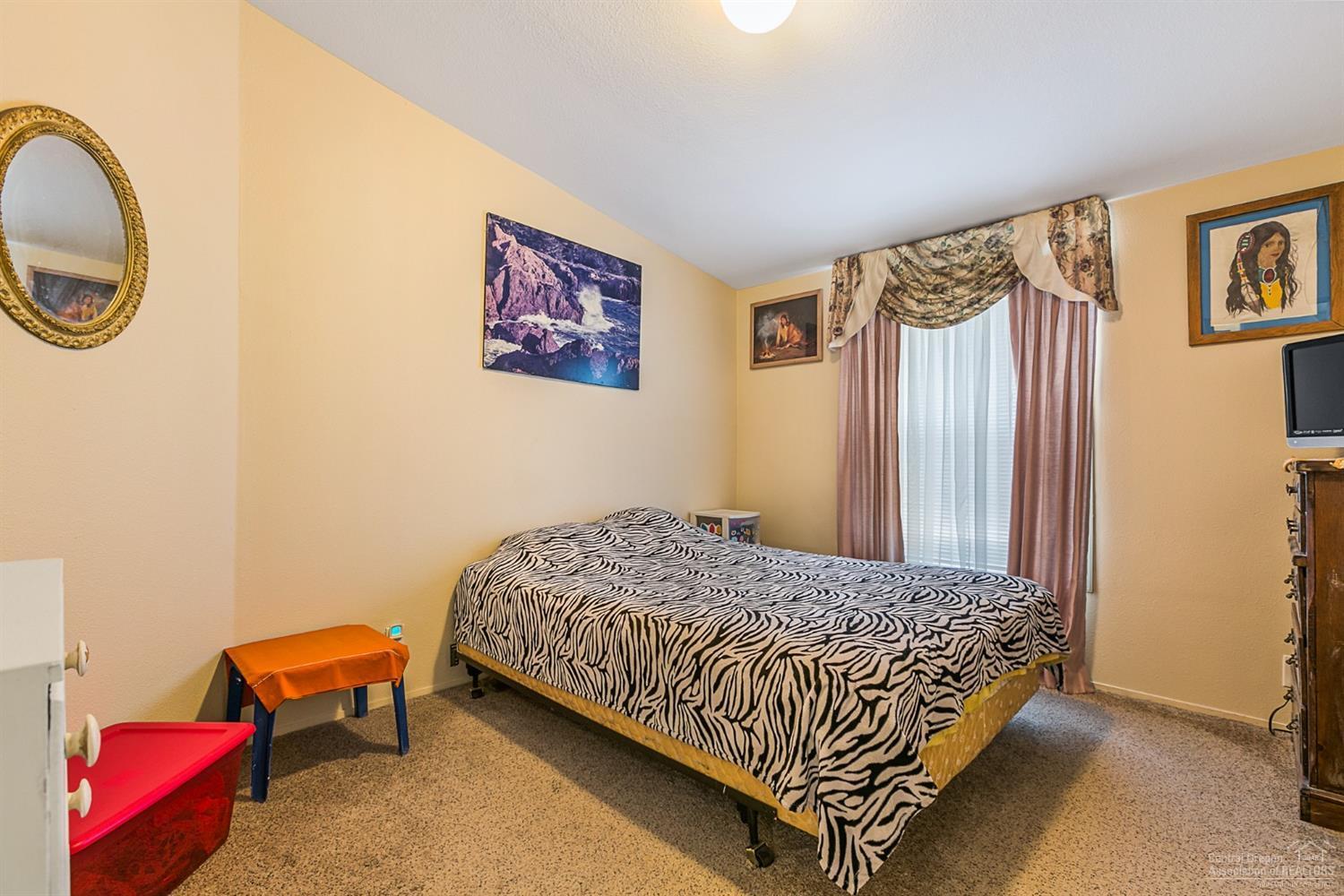 Golden Horseshoe - Residential
