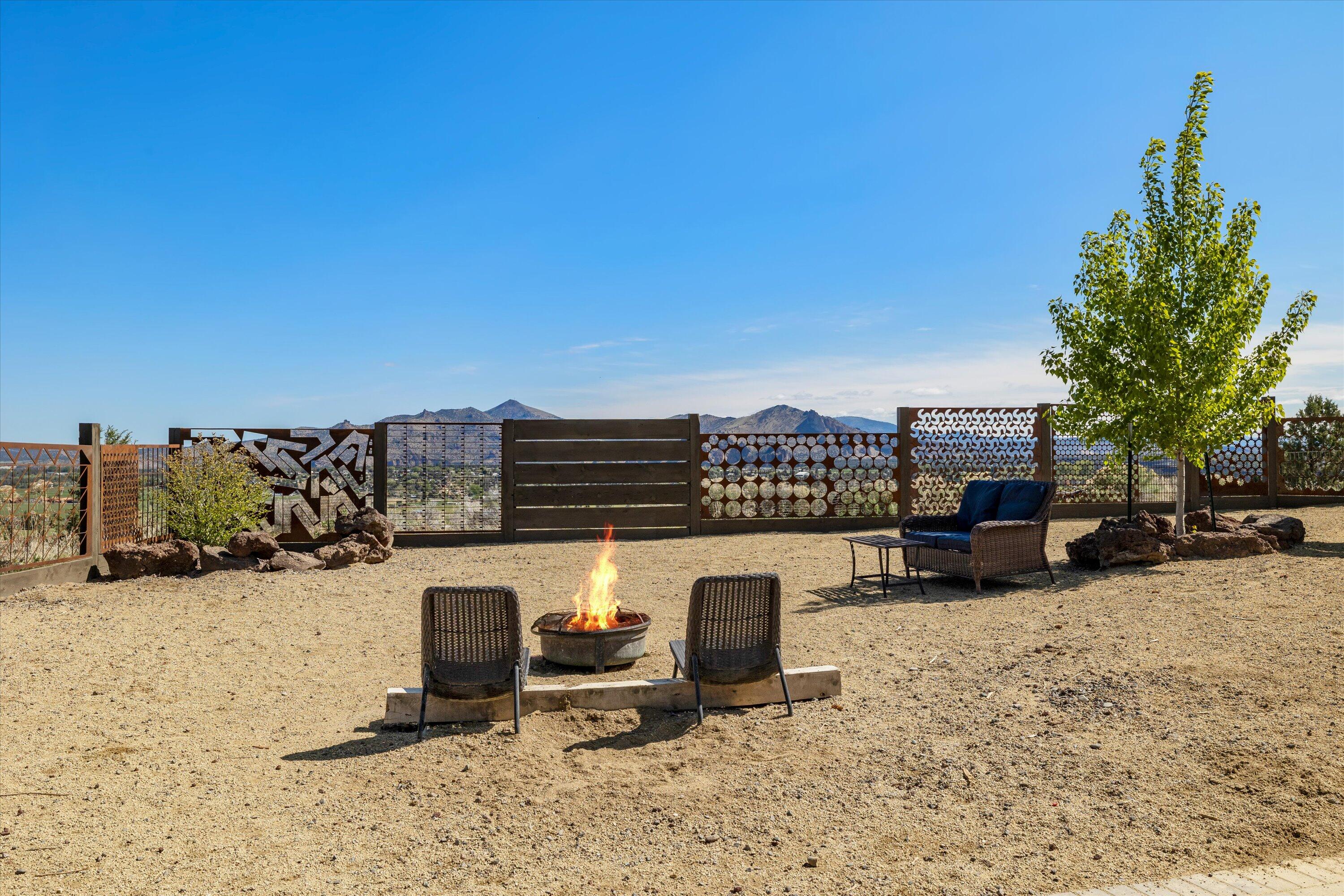 Cinder Butte Est - Residential