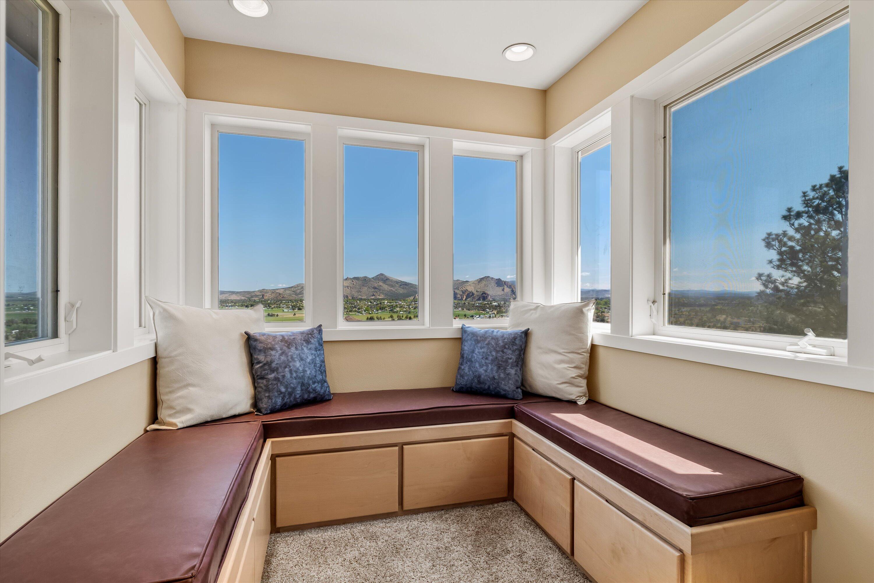 Cinder Butte Est - Residential
