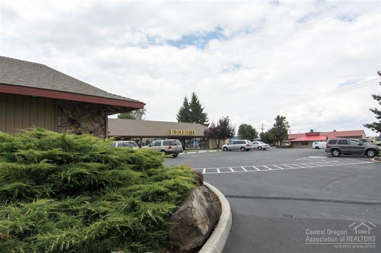 Riverside - Commercial Sale