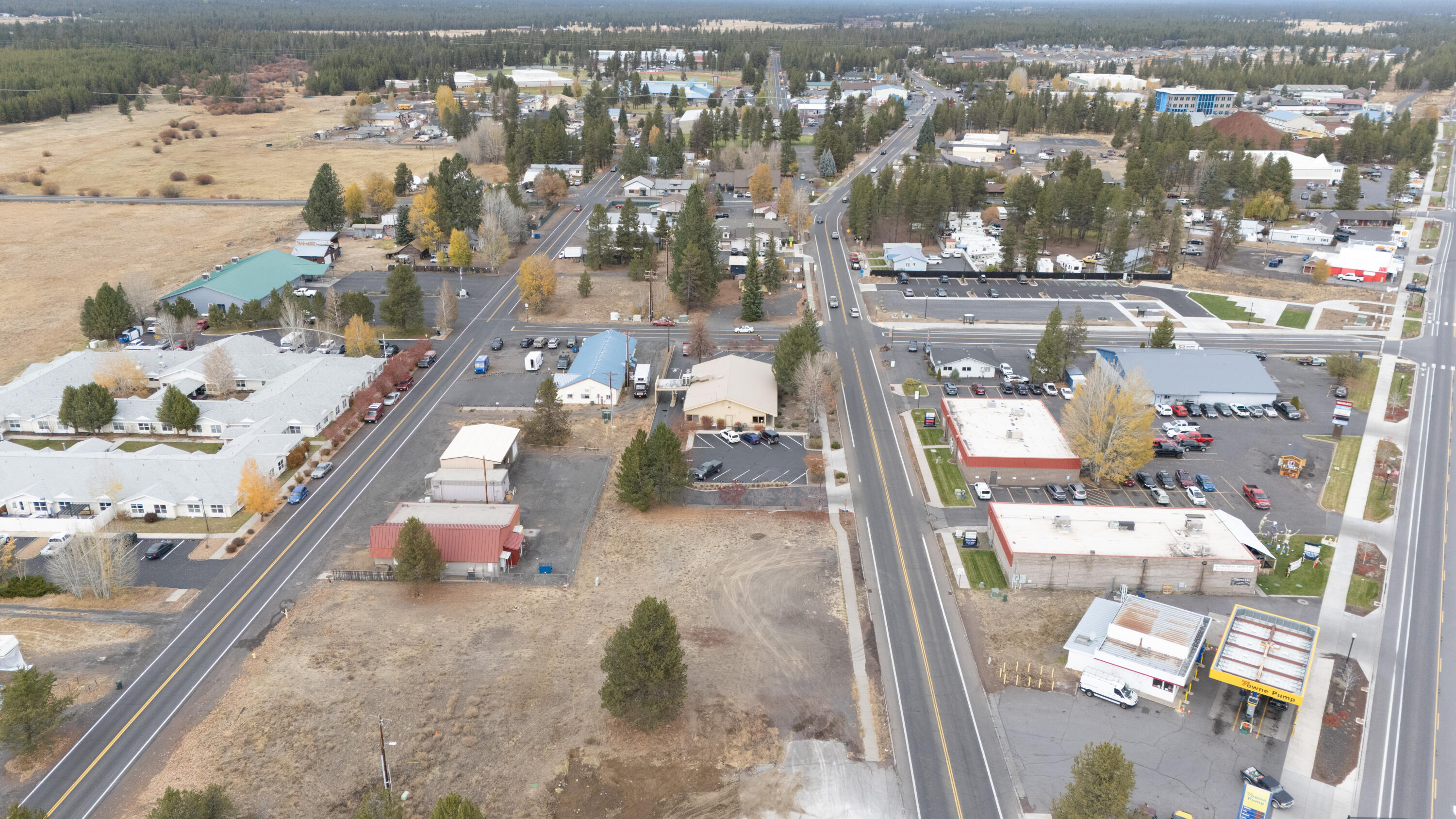 Lapine - Commercial Sale