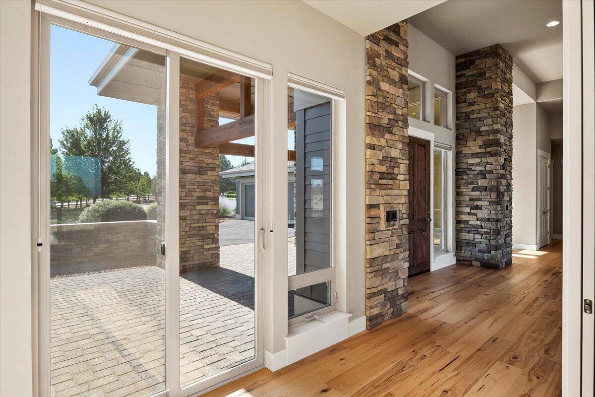 Ridge At Eagle Crest - Residential
