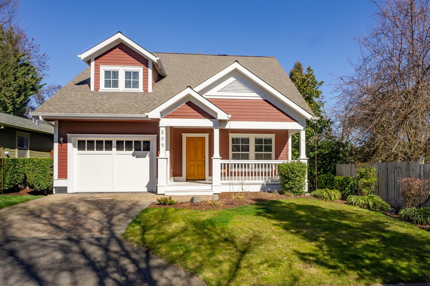 Exceptionally cared for home in the coveted Nunan Square. This 2001 craftsman style home is located at the end of a quiet street, just a block from a small neighborhood park. Passing through the entryway, you will find towering vaulted ceilings with a balcony overlooking the main living space. The open floor plan welcomes a sense of community; perfect for entertaining and various gatherings. Stepping into the kitchen, you will enjoy hardwood floors, granite countertops and upgraded light fixtures. Uniquely fitted with two master suites - one on each level, along with a bonus space upstairs. These additional rooms could lend themselves as a home office, home theater, formal living room, or game room. This home is incredibly versatile and truly the epitome of Jacksonville charm. Schedule a showing today!