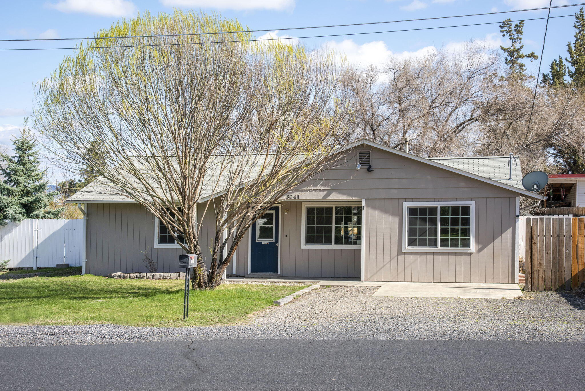 This fabulous home is looking for your personal touch. Along with a BRAND NEW ROOF, it features 2 bedrooms, 2 bathrooms, and a bonus room that doubles as a 3rd bedroom. There is ample storage with great built-ins. A considerable laundry room can also serve as a crafting room or office.  All together, this makes a great carefree family home on a nice, quiet street with lovely surrounding homes. This home also offers a large 1/2-acre lot that opens up numerous possibilities for RV parking, a shop, or an ADU.
Come and see this sweet property with lots of potential for your personal touches. Owners are offering a $500 credit towards new carpet.