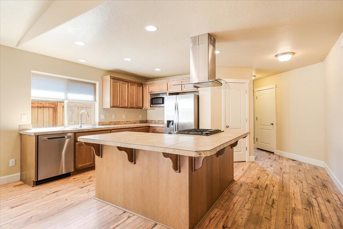 Madison Park - Residential