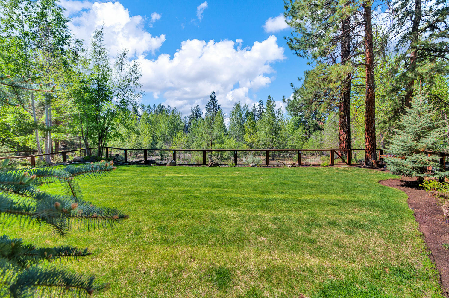 Creekside - Residential