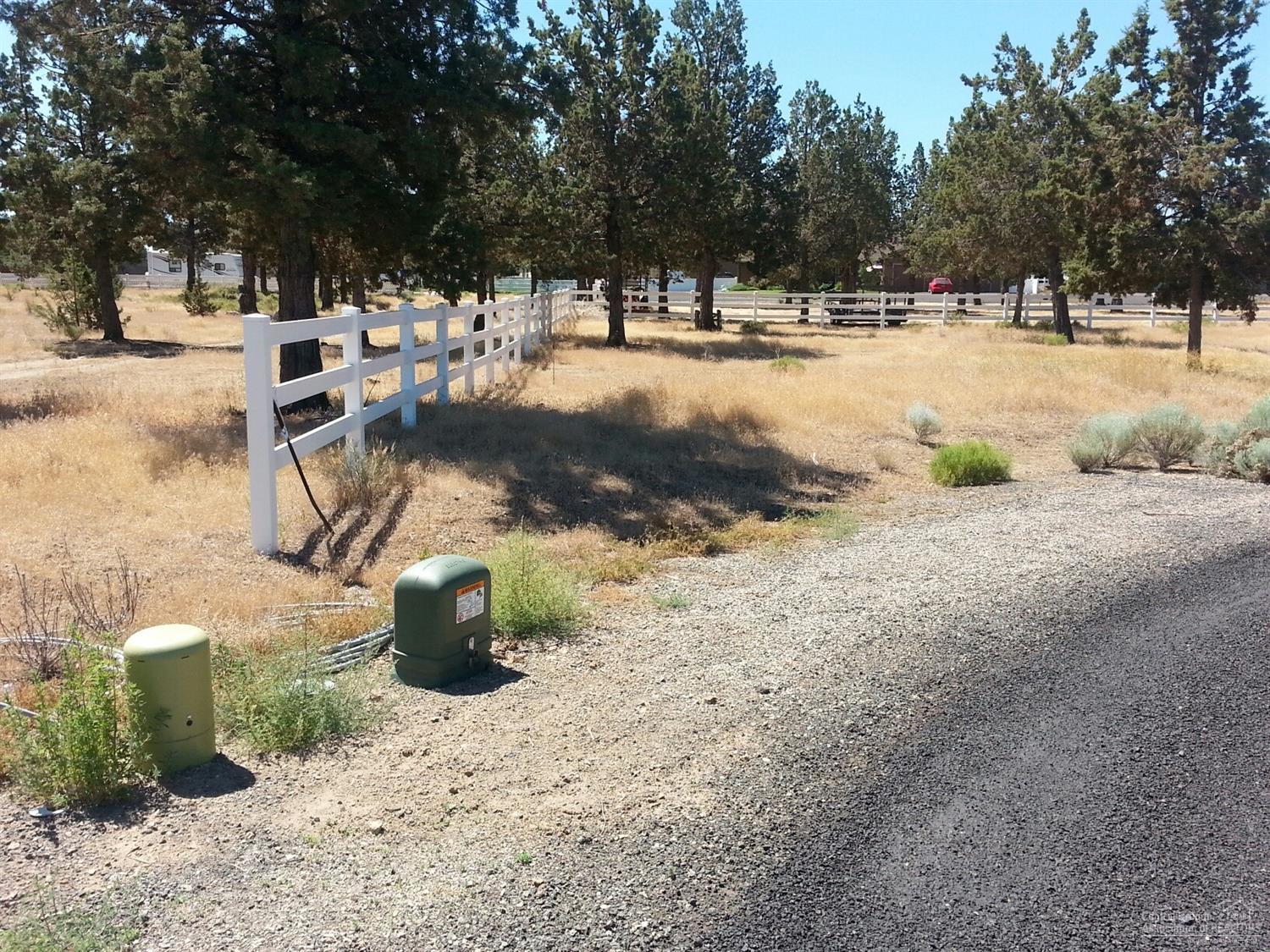 Angus Acres - Land