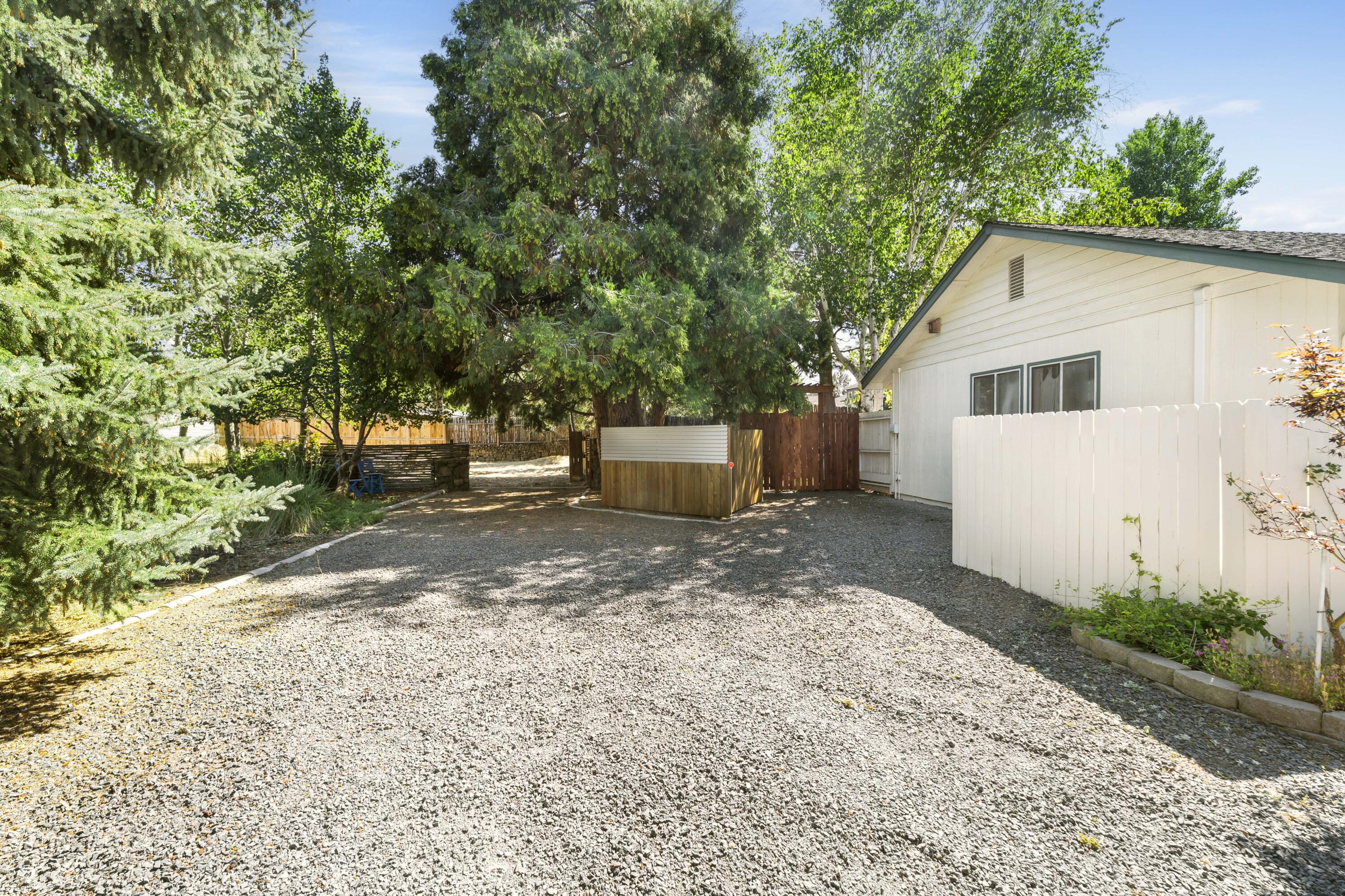 Davis - Residential