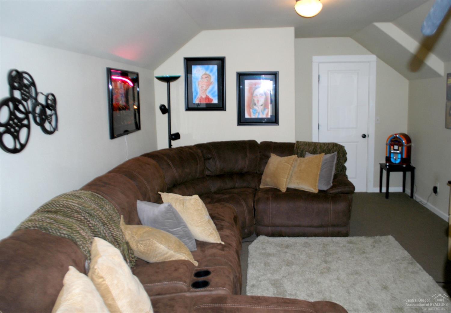 Oakview - Residential