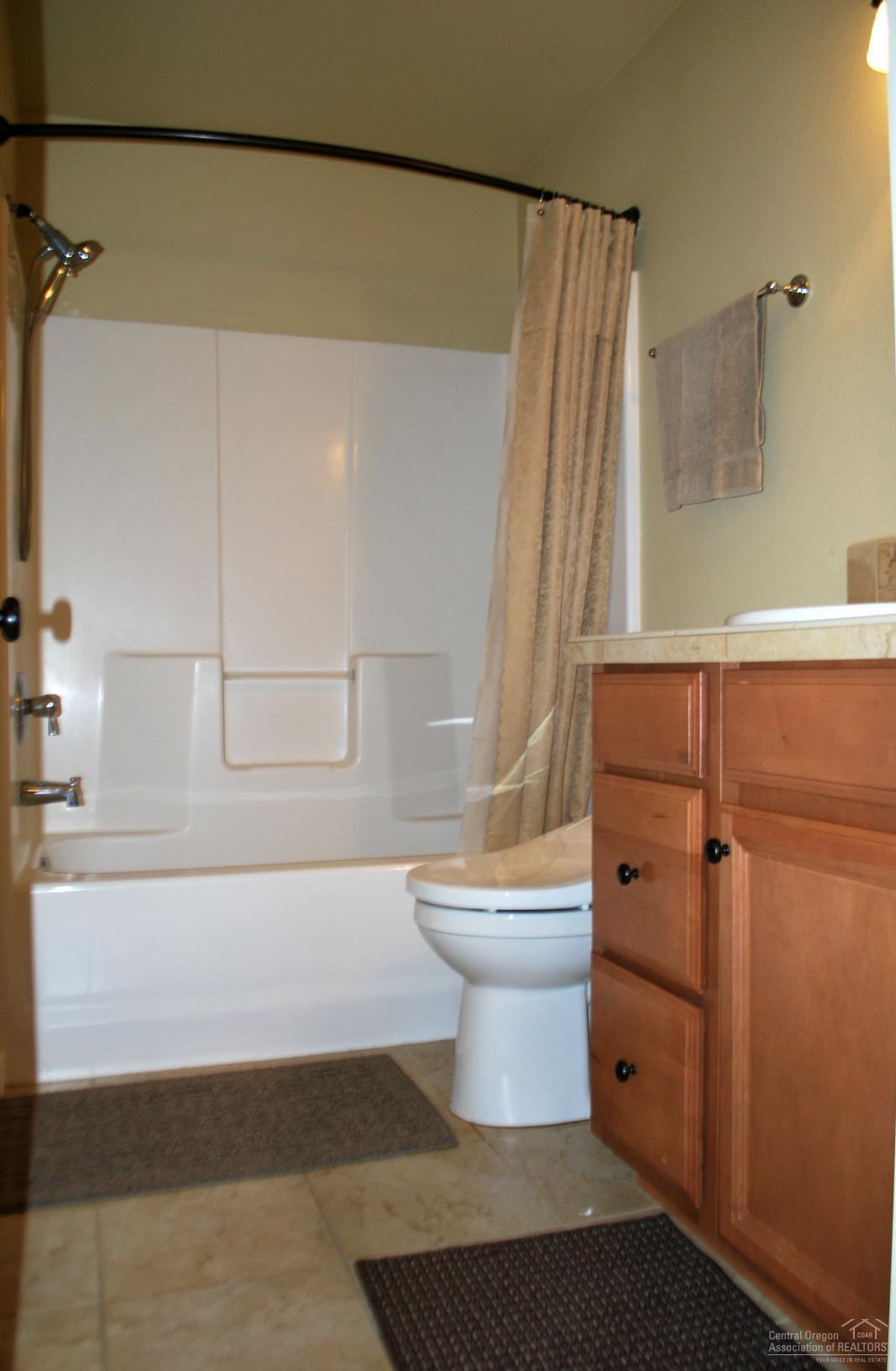 Oakview - Residential
