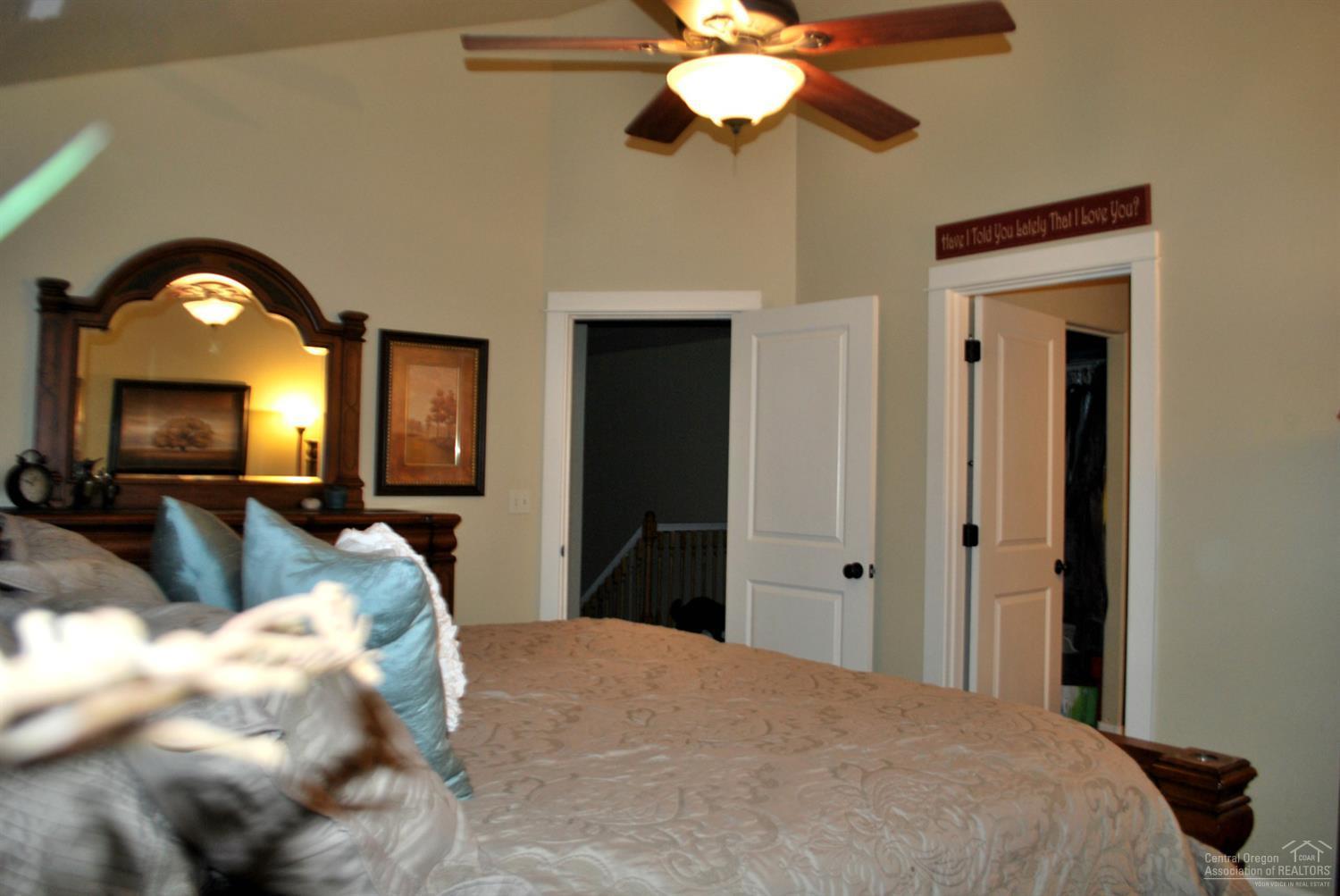 Oakview - Residential