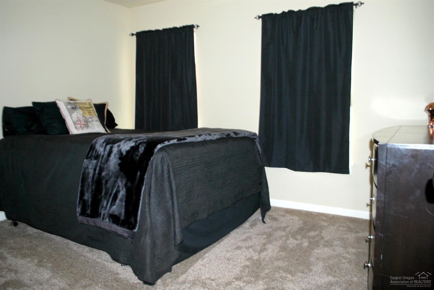 Oakview - Residential