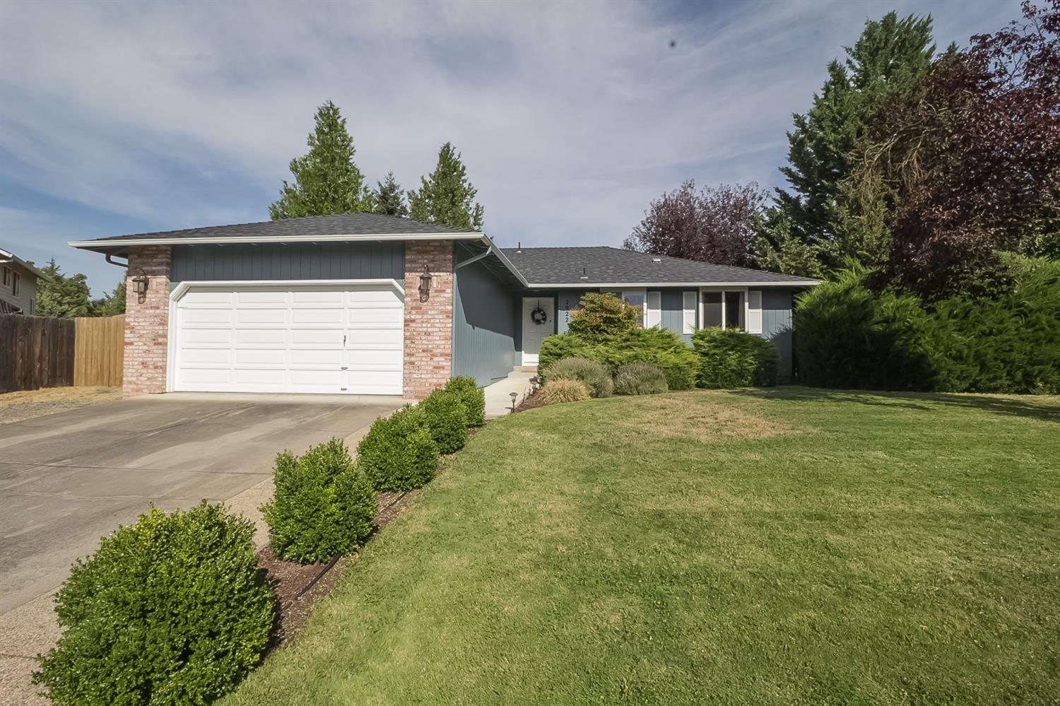 Come tour this immaculate home in desirable East Medford featuring 3 bed/2 bath, 1280 square feet, open floor plan with great room, many windows offering natural light, recessed lighting and more. The warm kitchen has views out of the front of the house and opens to dining area and living space. The exterior features a nice patio overlooking a good sized back yard and has RV parking. This home is close to Abraham Lincoln Elementary school, shopping, restaurants, and medical facilities. This wonderful home won't last long.
