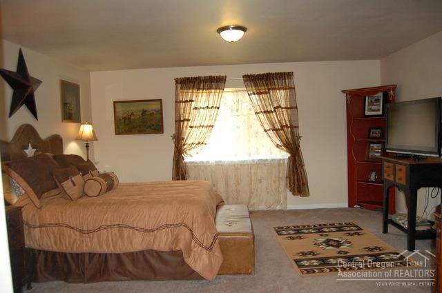 Golden Horseshoe - Residential