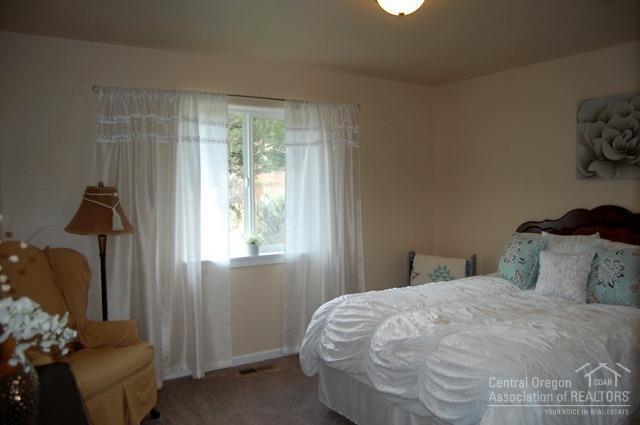 Golden Horseshoe - Residential