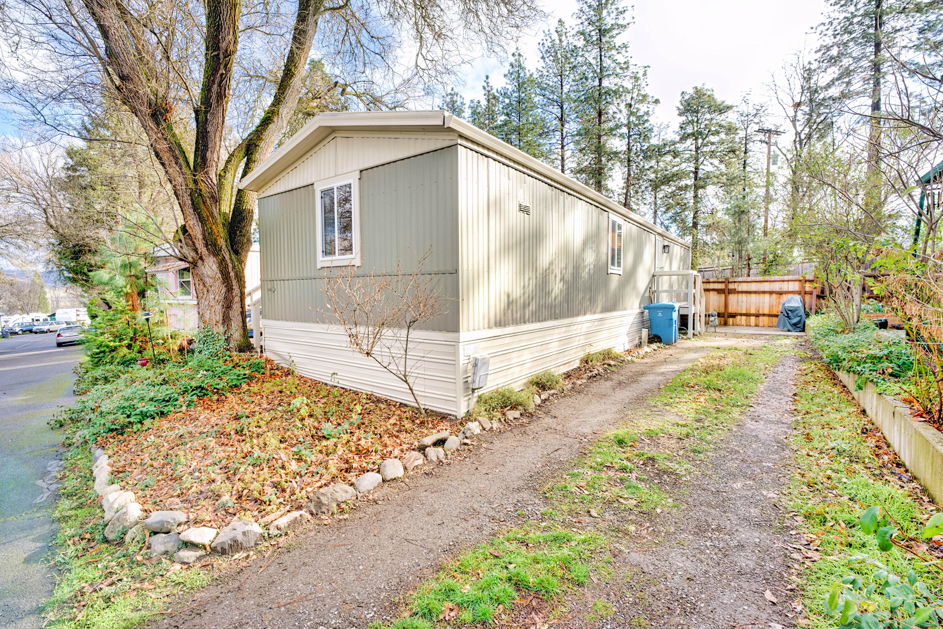 Siskiyou Village Unit No 1 - Residential