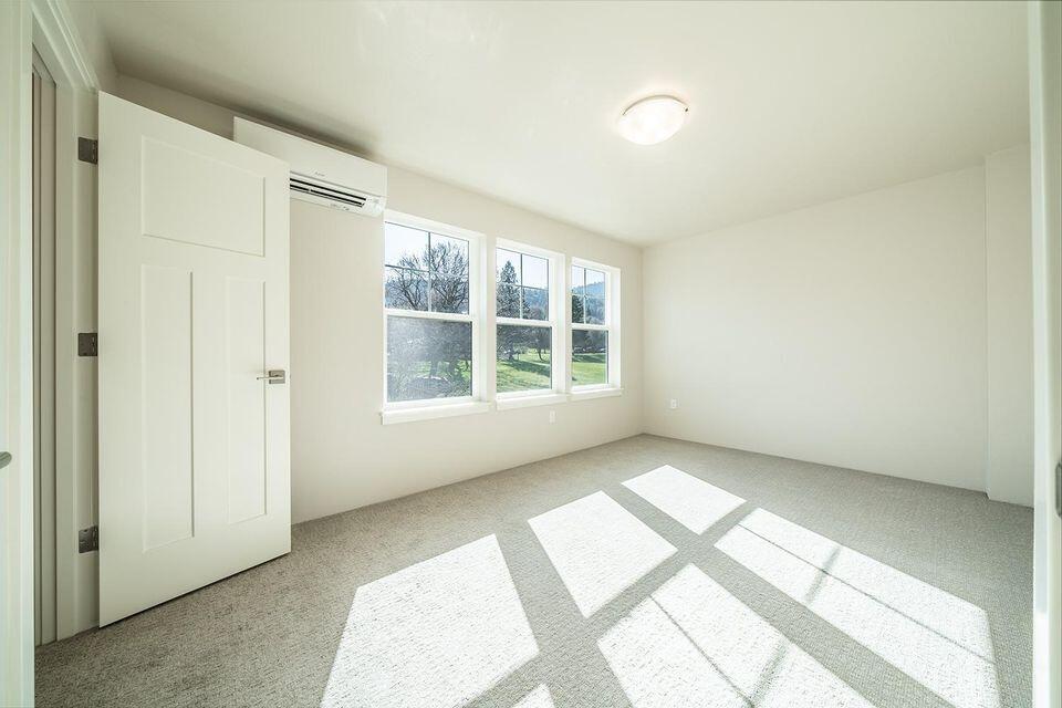 Somerset Lane, Pud - Residential