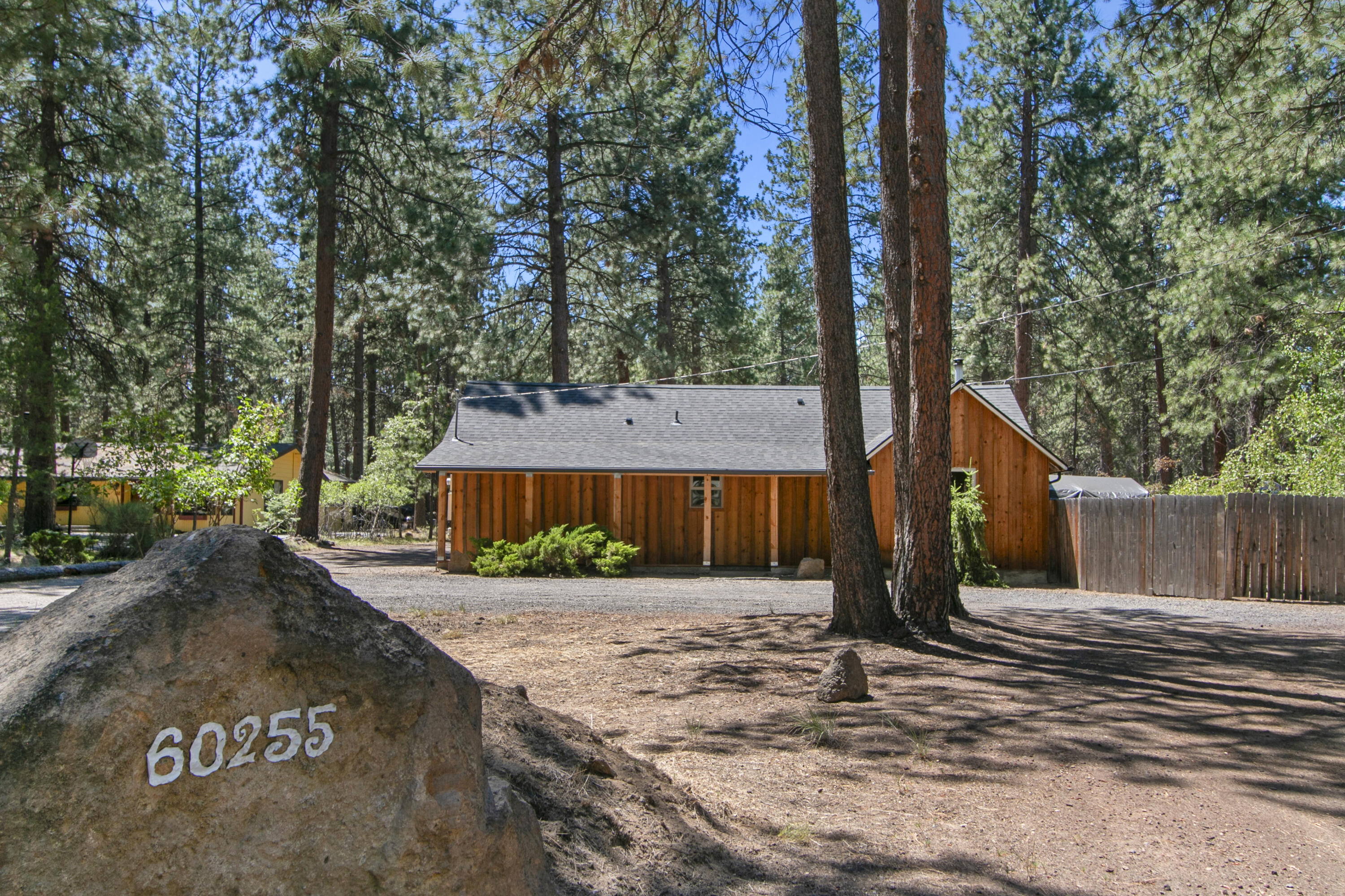 60255 Pawnee Ln is a versatile 0.86-acre property in Deschutes River Woods, offering privacy, convenience, and year-round adventure just minutes from Bend and Sunriver. The 1-bed, 2-bath home with office/flex room is ideal as a full-time residence, vacation retreat, or investment property. Surrounded by mature pines, it provides peace and seclusion with room to expand. Outdoor enthusiasts will love the easy access to the Deschutes River, Cascade Lakes, Mt. Bachelor, and nearby public lands for fishing, boating, skiing, and trail exploration. With RR10 zoning and no HOA, this is a unique opportunity to enjoy the Central Oregon lifestyle, whether you're seeking a weekend getaway or a place to call home.