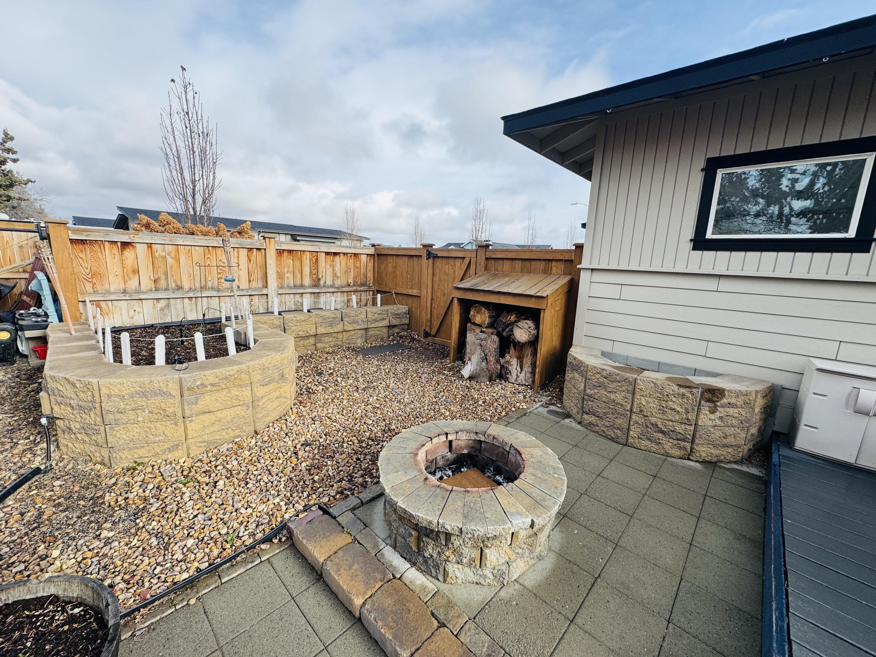 Canyon Rim Village - Residential