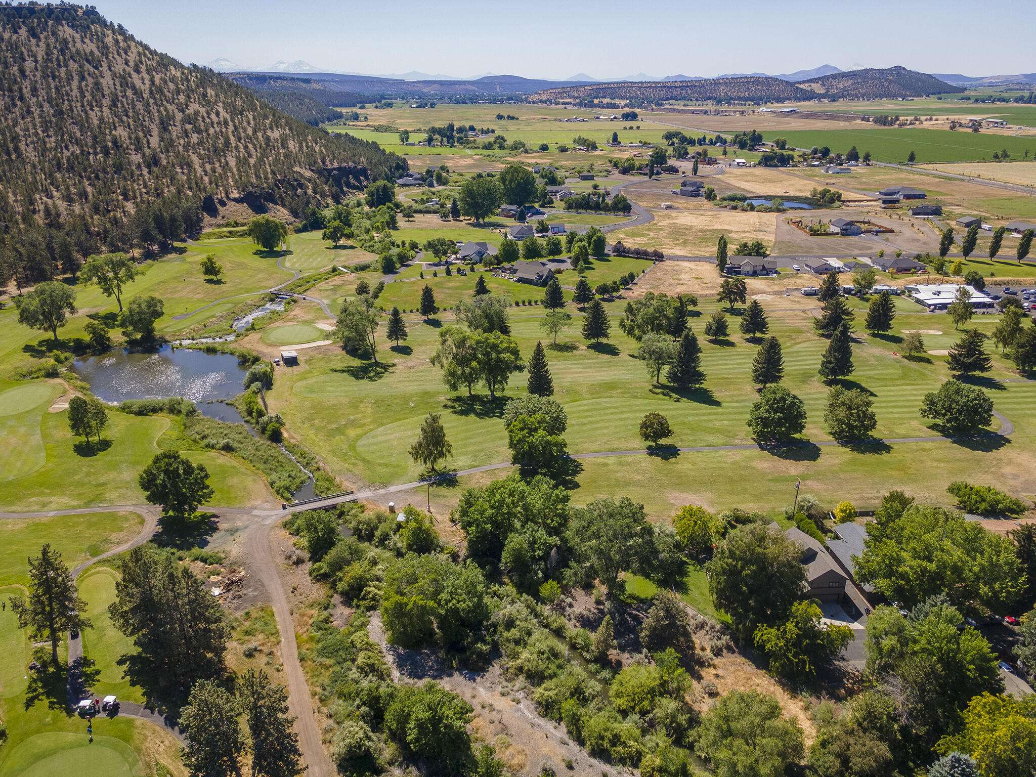 1st Fairways_CC - Residential