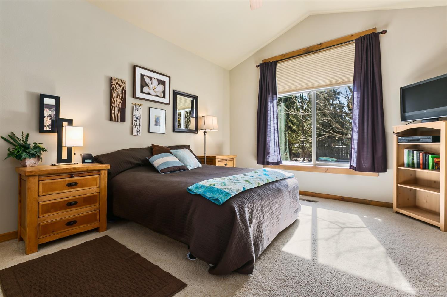 River Rim - Residential