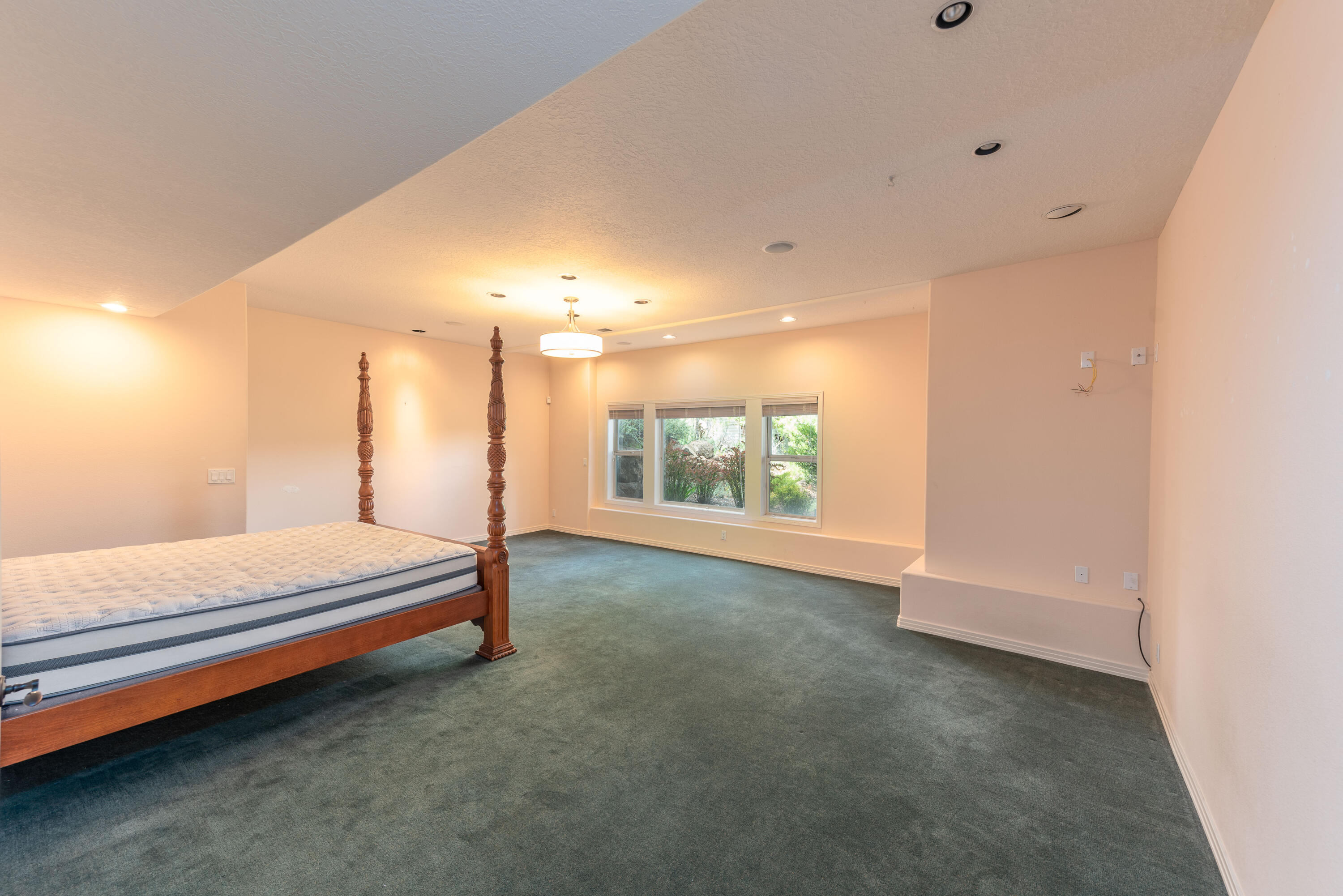 Mtn Gate - Residential