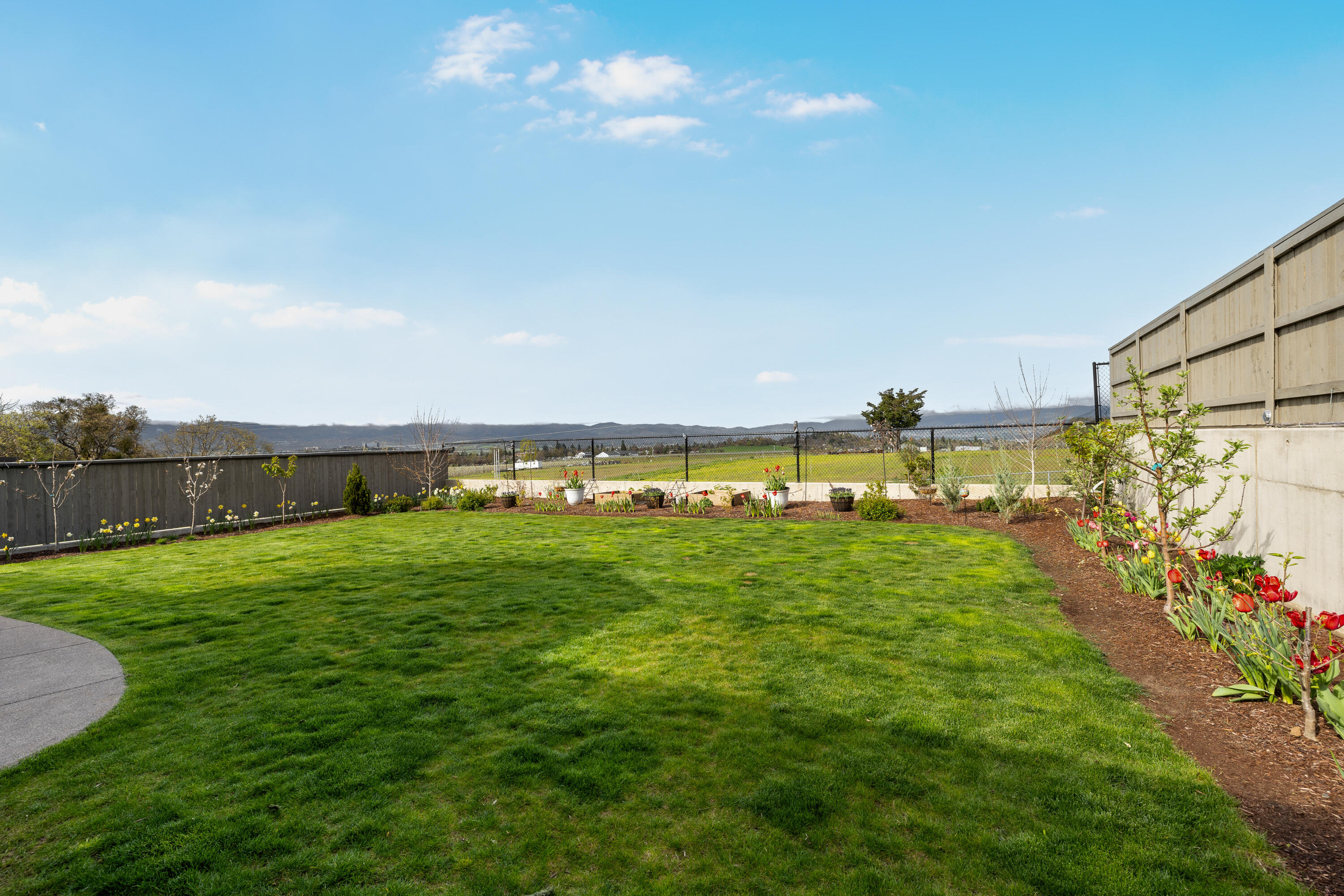 Silver Oaks - Residential
